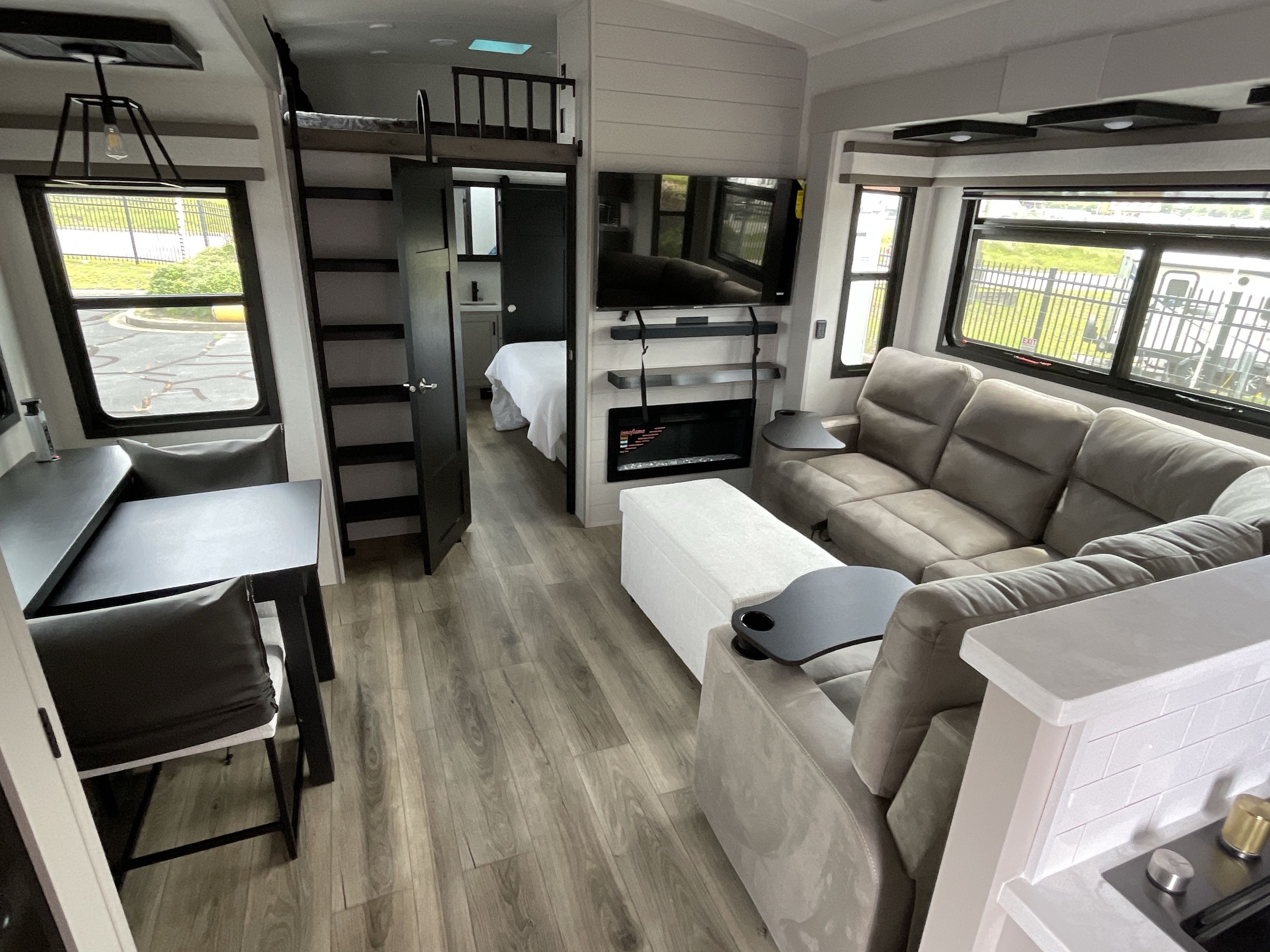 2026 Jayco NORTH POINT 395DSDB in lake park GA