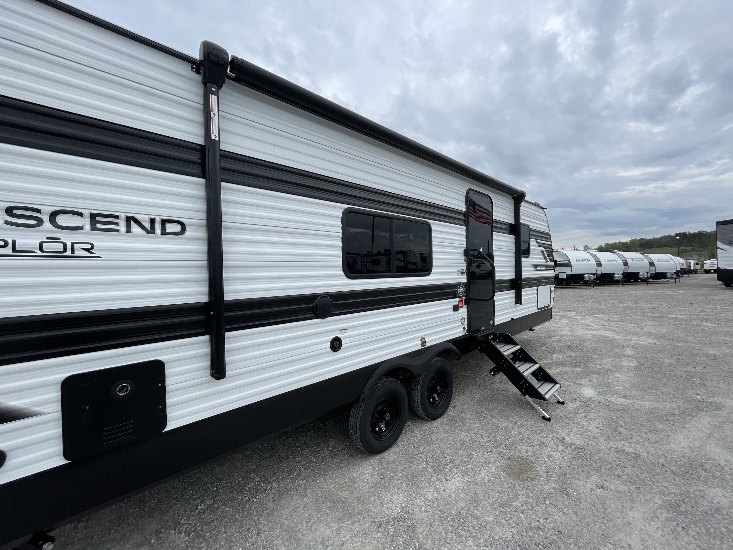 New 2026 Grand Design Transcend Xplor 24BHX For Sale in London, KY