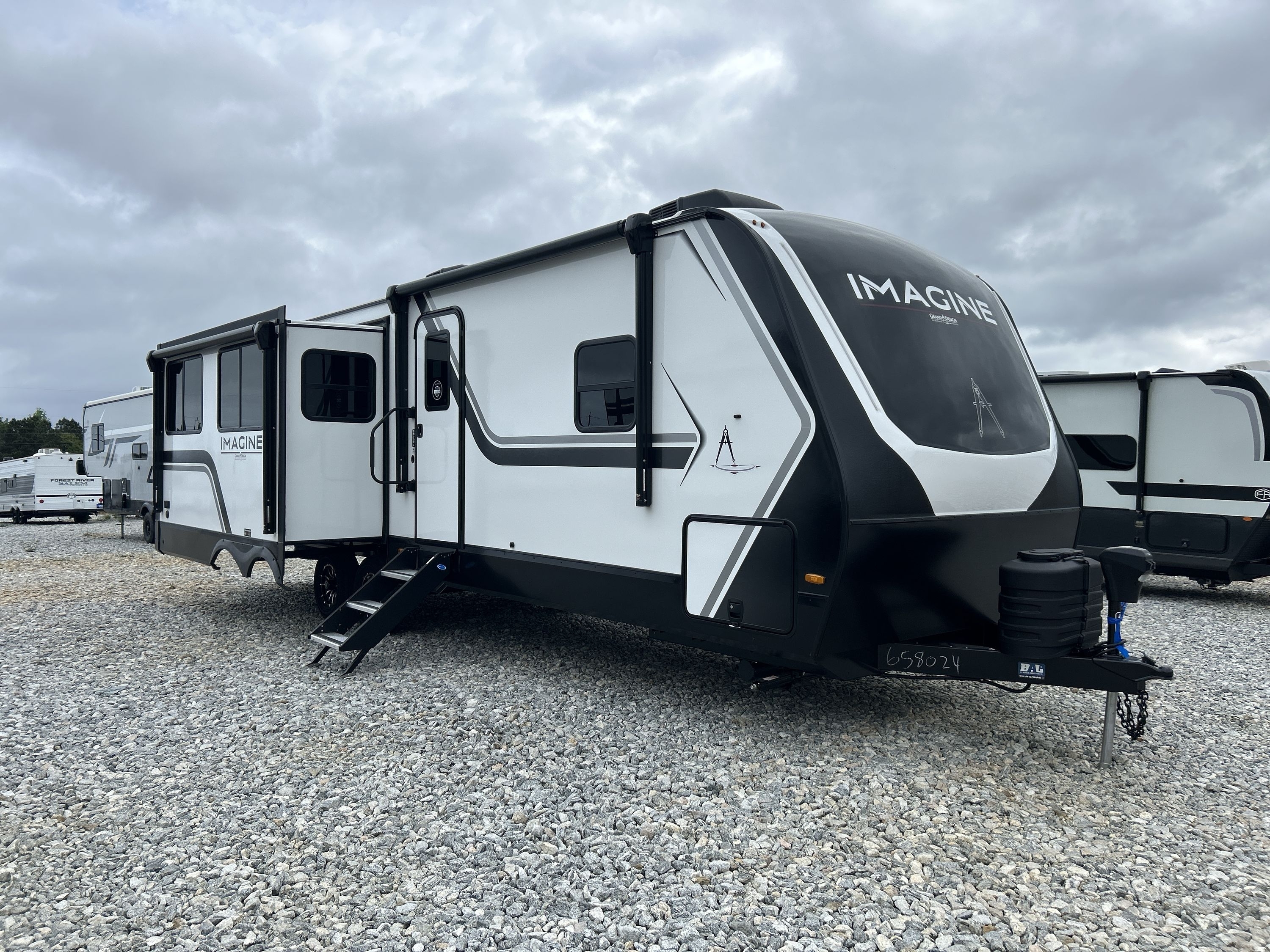 2026 Grand Design IMAGINE 2970RL in salem AL