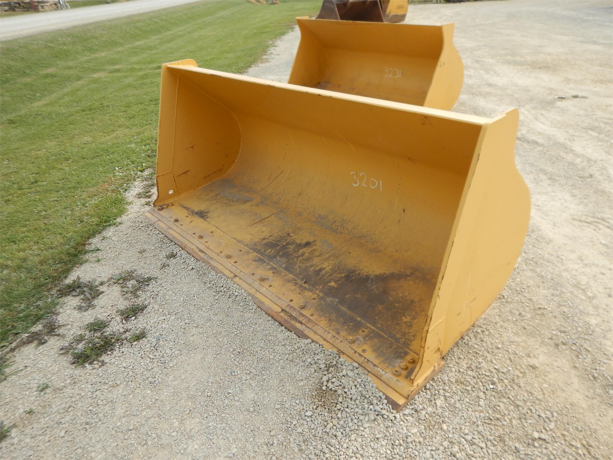 DEERE Attachment in Dover, MN