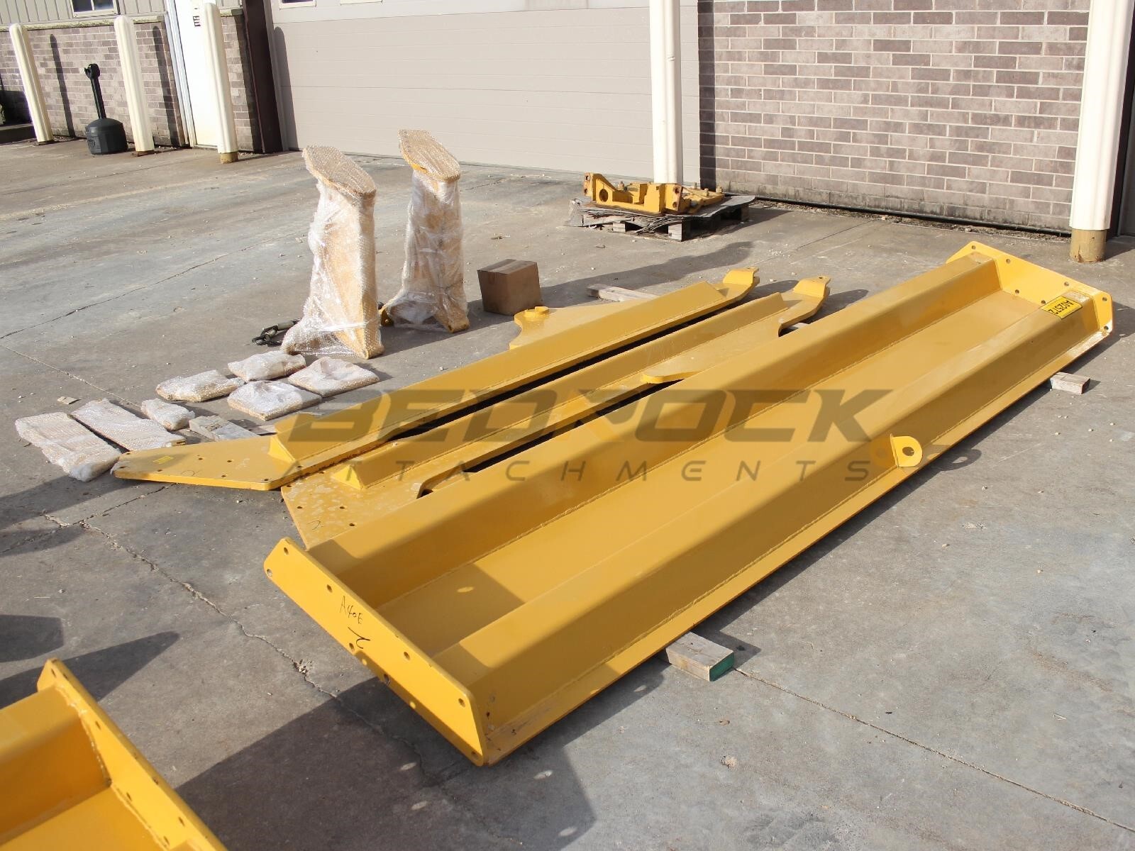 2026 BEDROCK TAILGATE FITS VOLVO A40E A40F ARTICULATED TRUCK in Orange, CA
