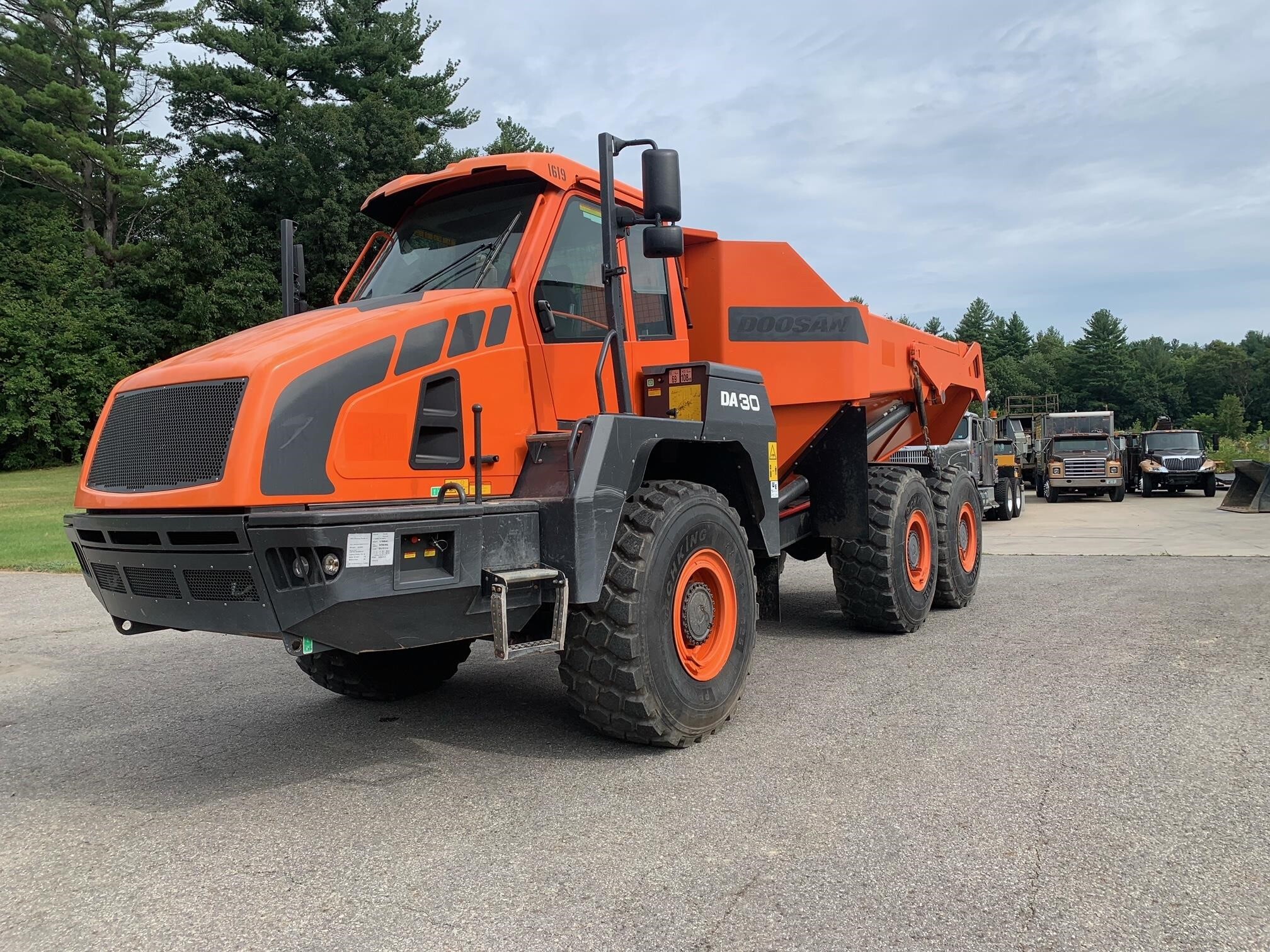 2019 DOOSAN DA30 in Windham, NH