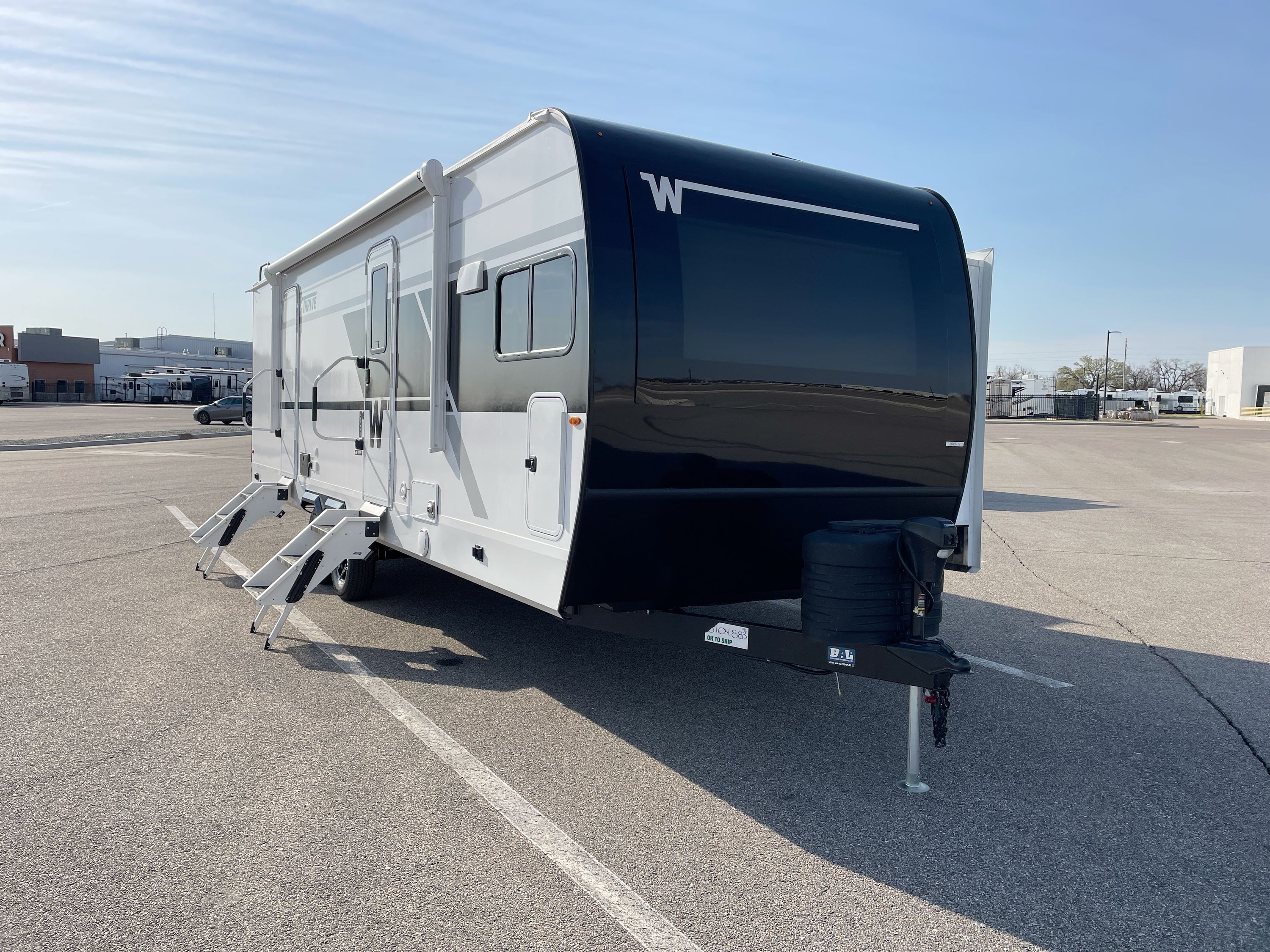 2026 Winnebago THRIVE 26FKD in wichita KS