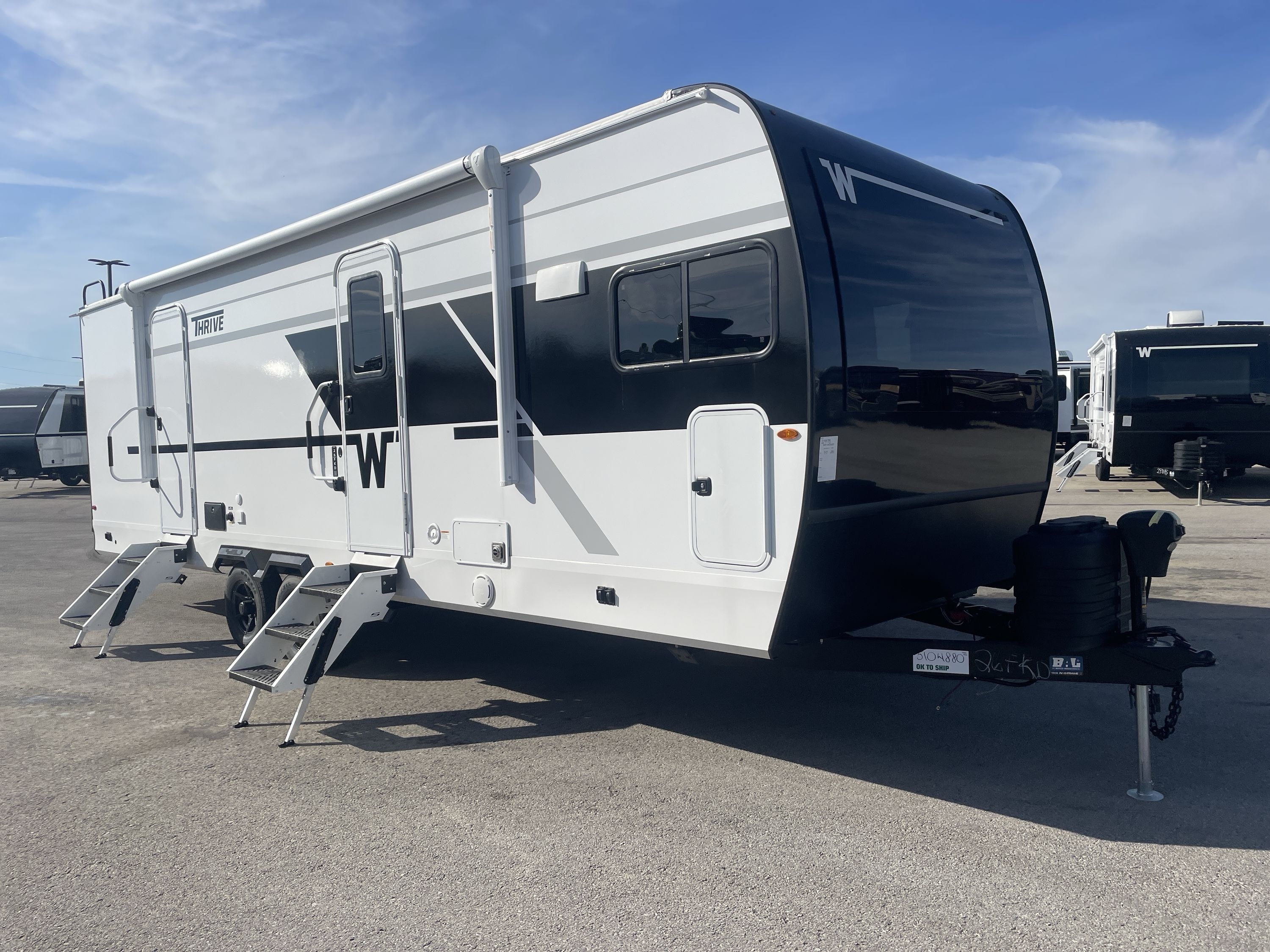 2026 Winnebago THRIVE 26FKD in kansas city KS