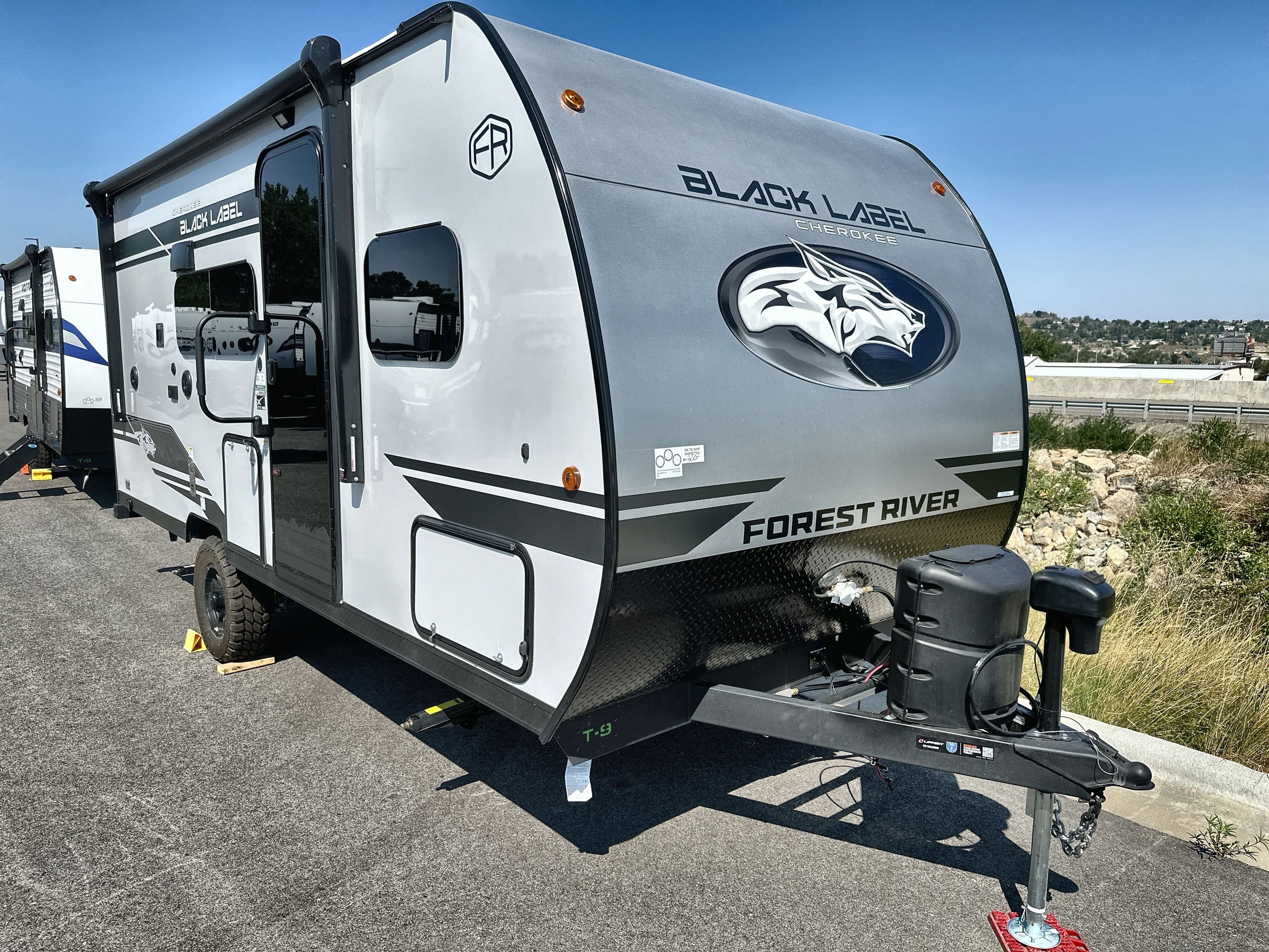 2027 Forest River WOLF PUP BLACK LABEL 16BHSWBL 16BHSBL in billings MT