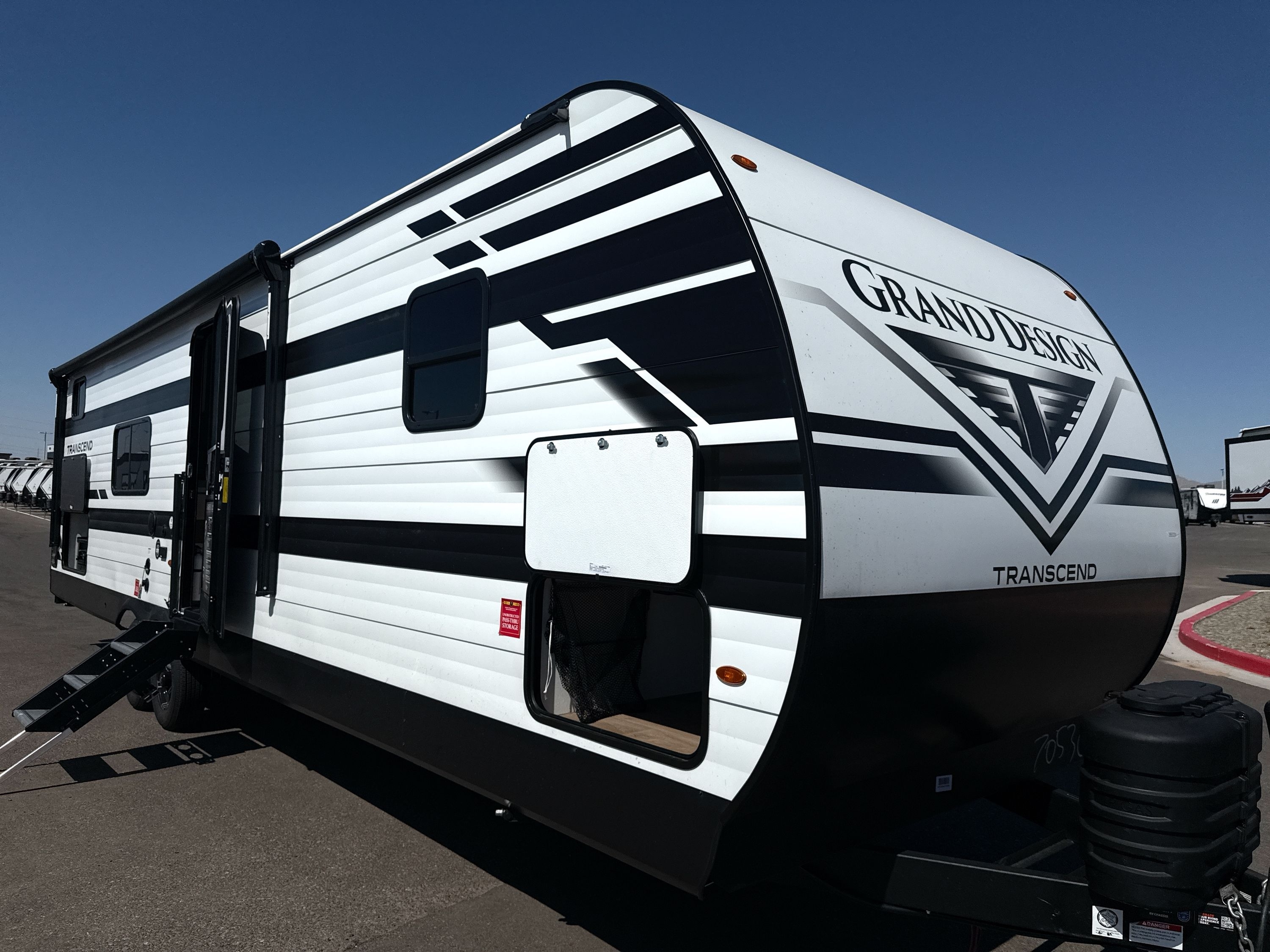 2027 Grand Design TRANSCEND 295QBT in surprise AZ