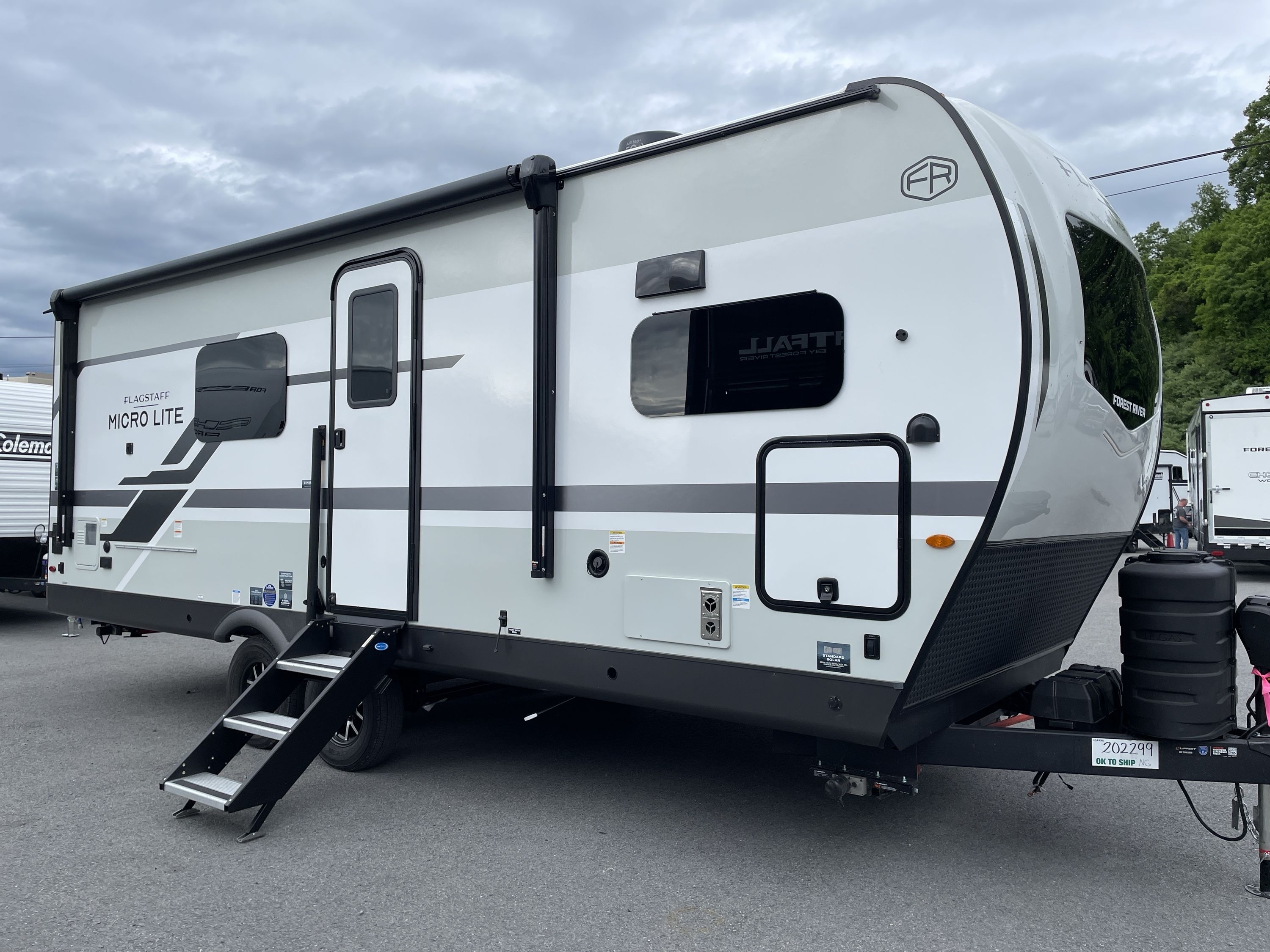 2026 Forest River FLAGSTAFF MICRO LITE 25MBR in fairmont WV