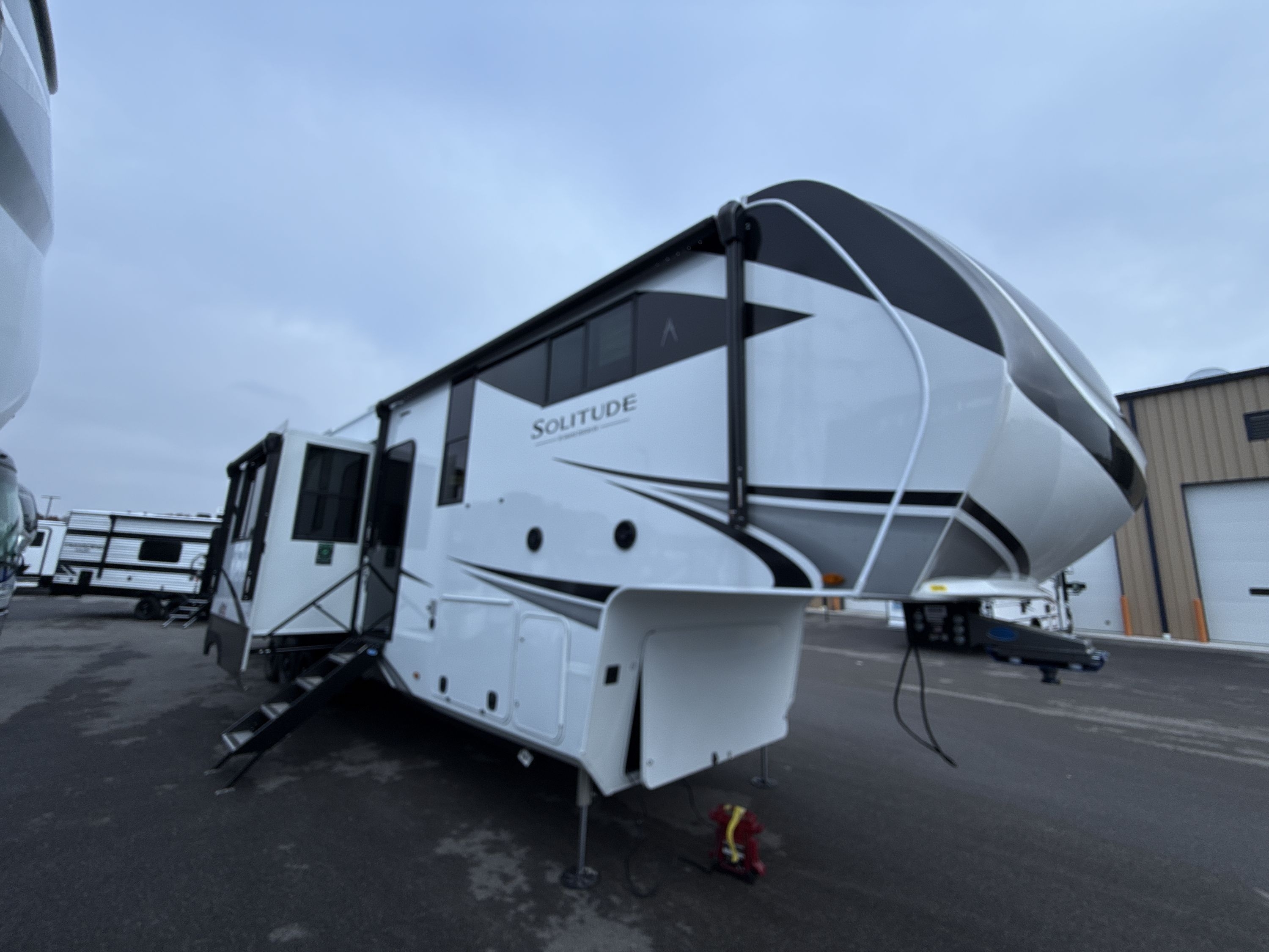 2026 Grand Design SOLITUDE 414LJMJ in elkhart IN