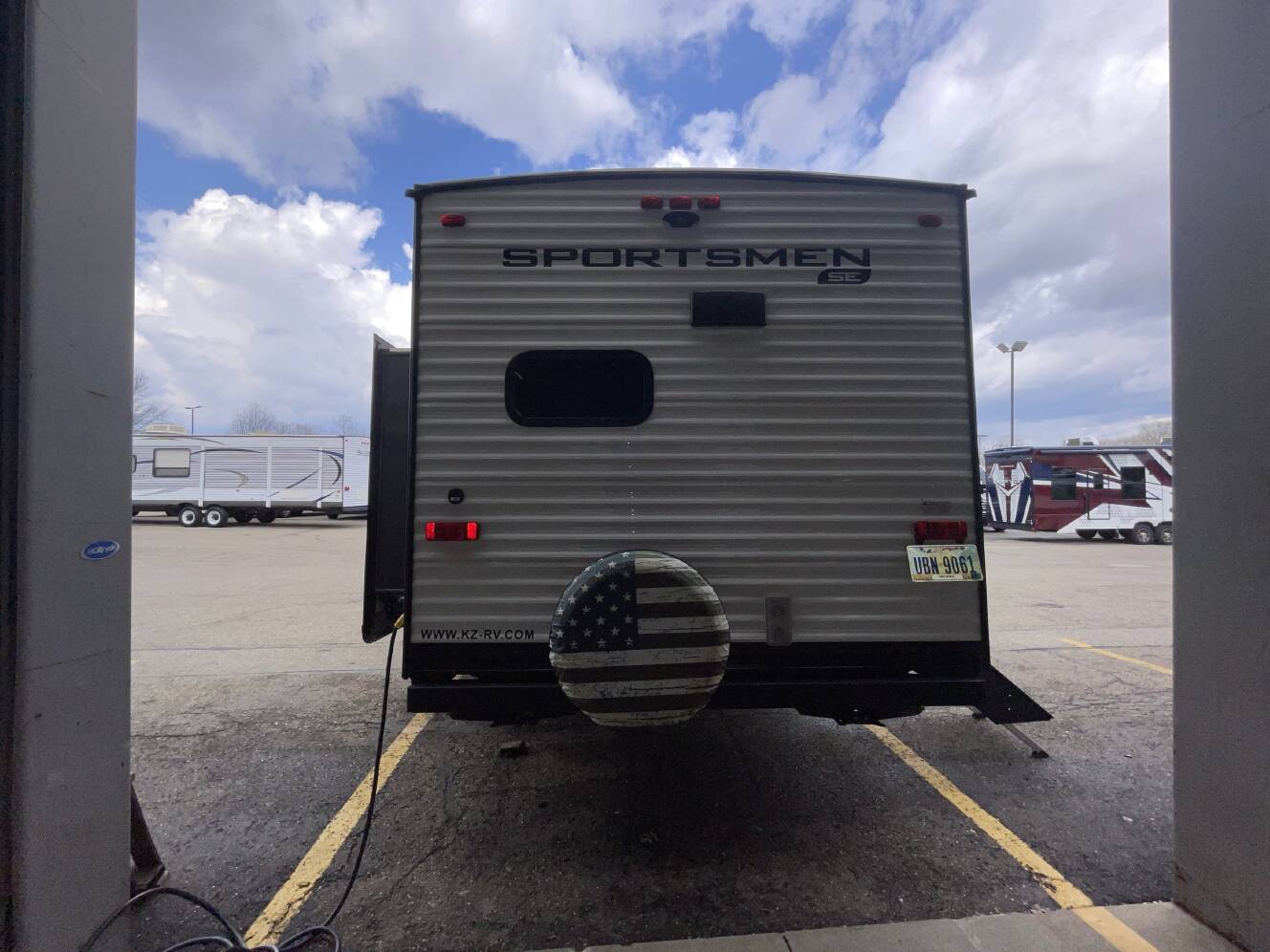 A photo of this 2024 K-Z Rv SPORTSMEN SE 241RKSE