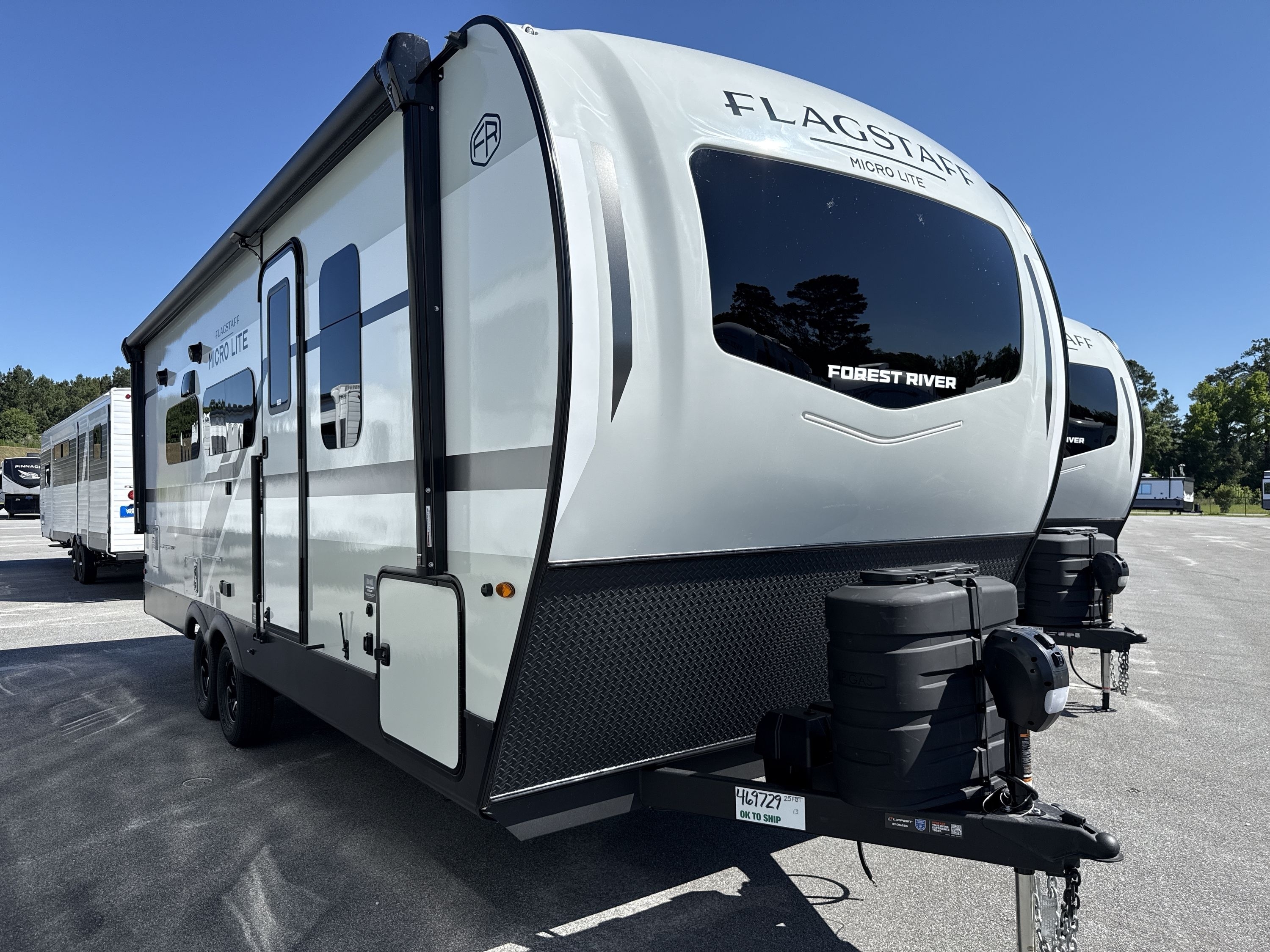 2026 Forest River FLAGSTAFF MICRO LITE 25FBT in thornburg VA