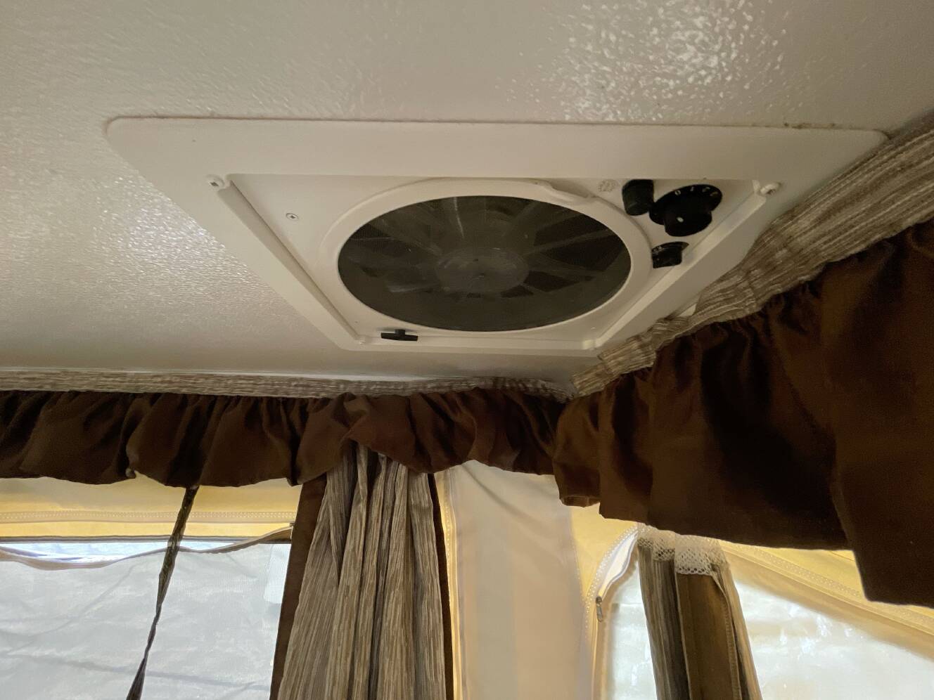 A photo of this 2018 Forest River ROCKWOOD FREEDOM 1950
