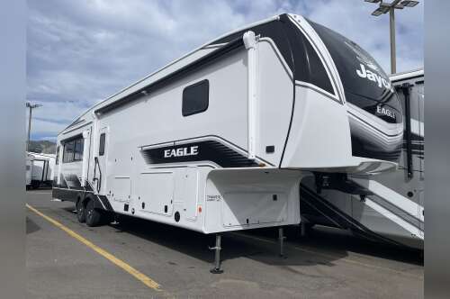 2026 Jayco EAGLE 355MBQS in golden CO