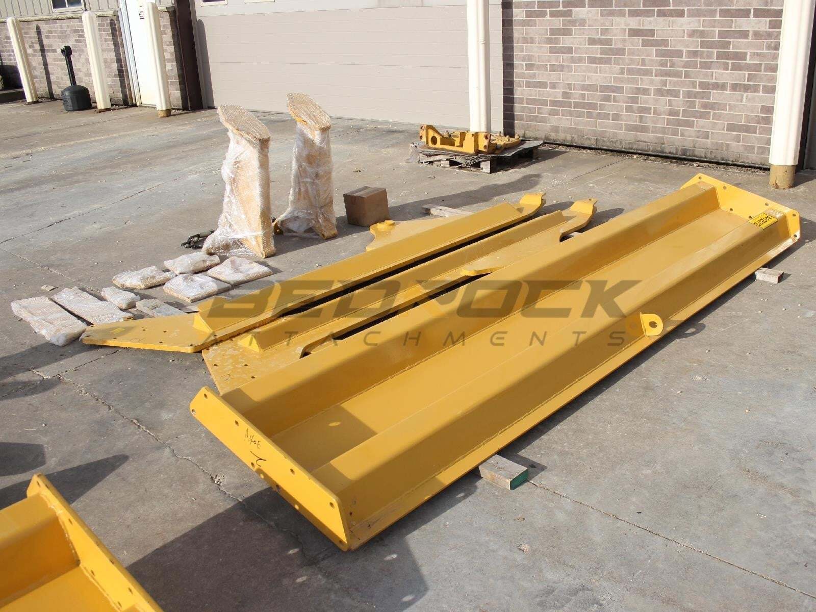 2026 VOLVO TAILGATE FITS VOLVO A40E A40F ARTICULATED TRUCK in Orange, CA