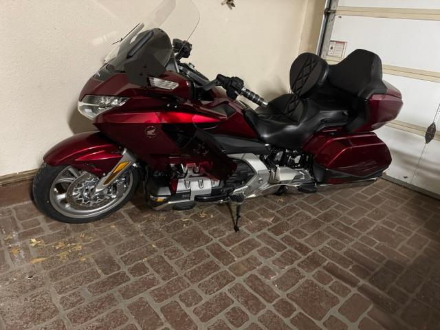 2018 Honda GOLD WING 1800 TOUR AUTOMATIC DCT 1800 TOUR AUTOMATIC DCT in Bethany, OK