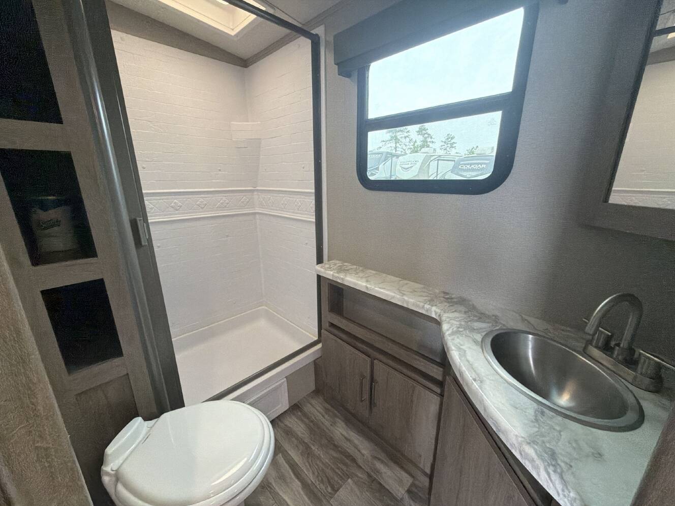 A photo of this 2023 Grand Design IMAGINE 2800BH