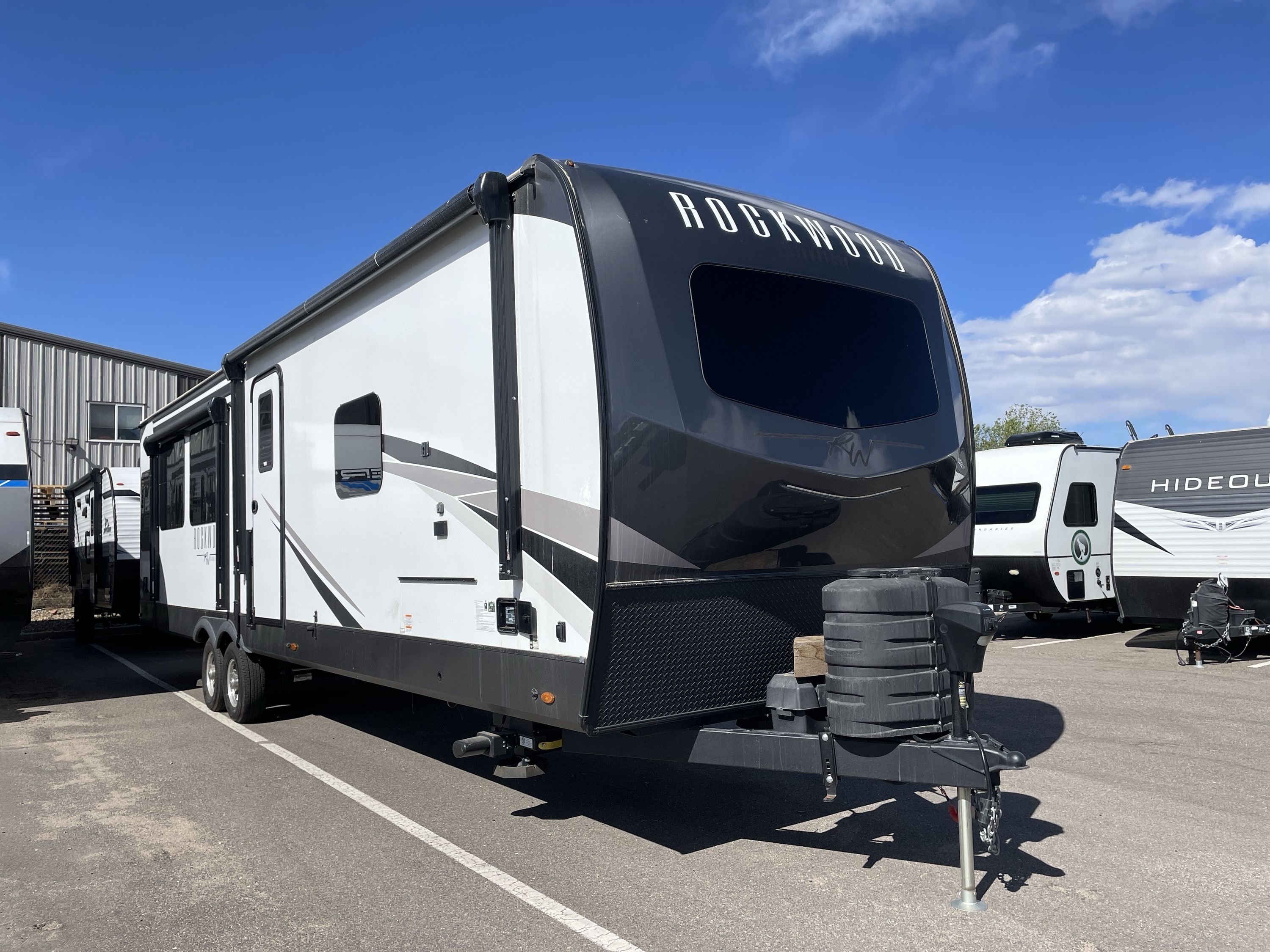 2024 Forest River ROCKWOOD SIGNATURE 8337RL RV
