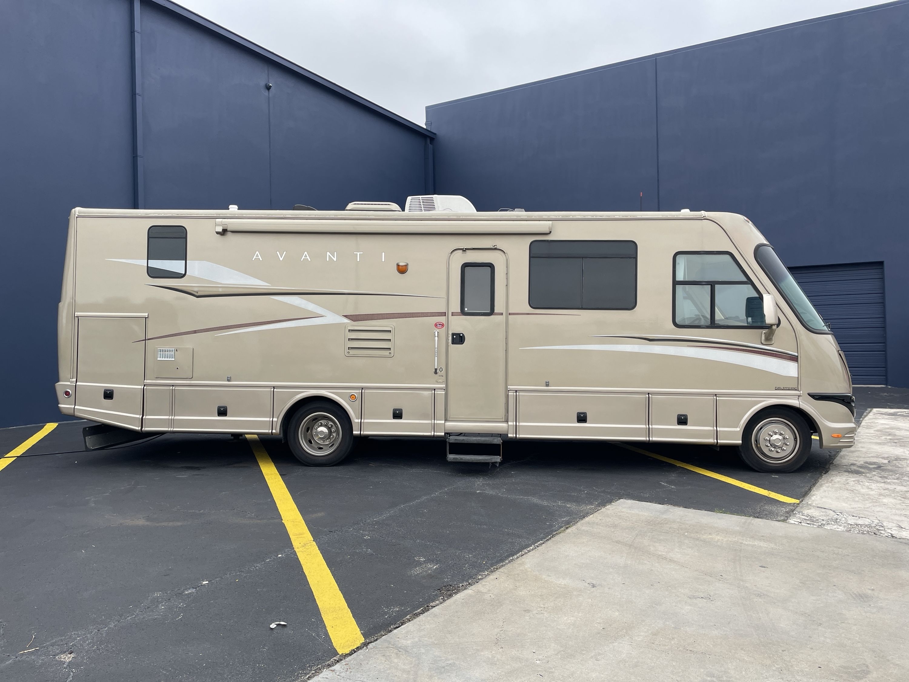 2009 Damon AVANTI 3106 in katy TX