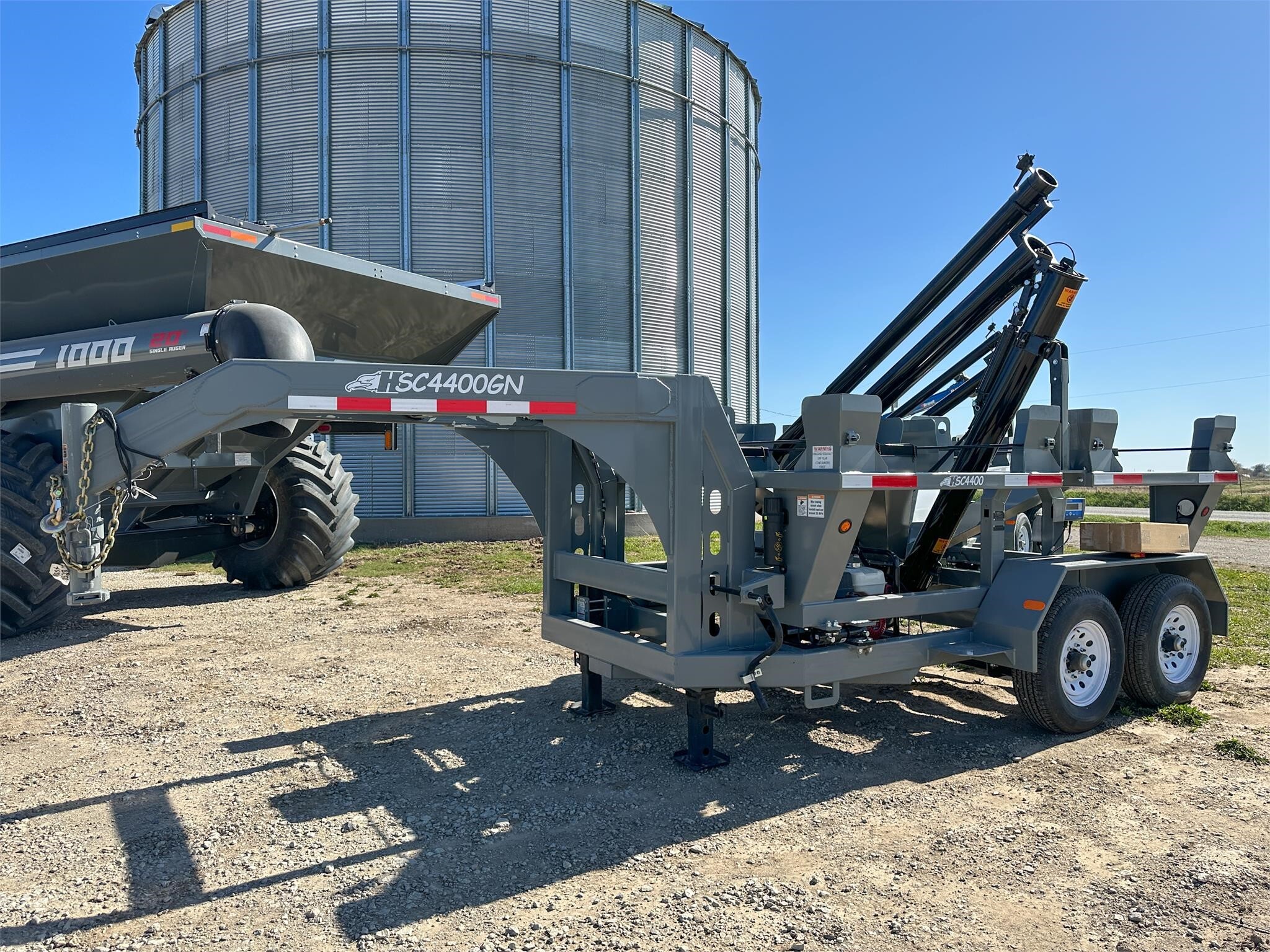 2026 TRAVIS HSC4400 in Henderson, IA