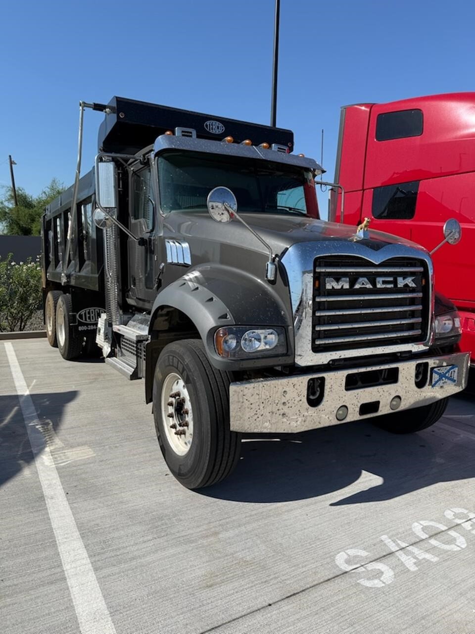 2023 MACK GRANITE 64FR in Tolleson, AZ