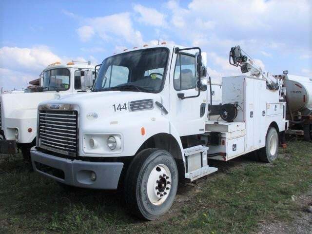 2009 IMT 2820 in Caledonia, NY