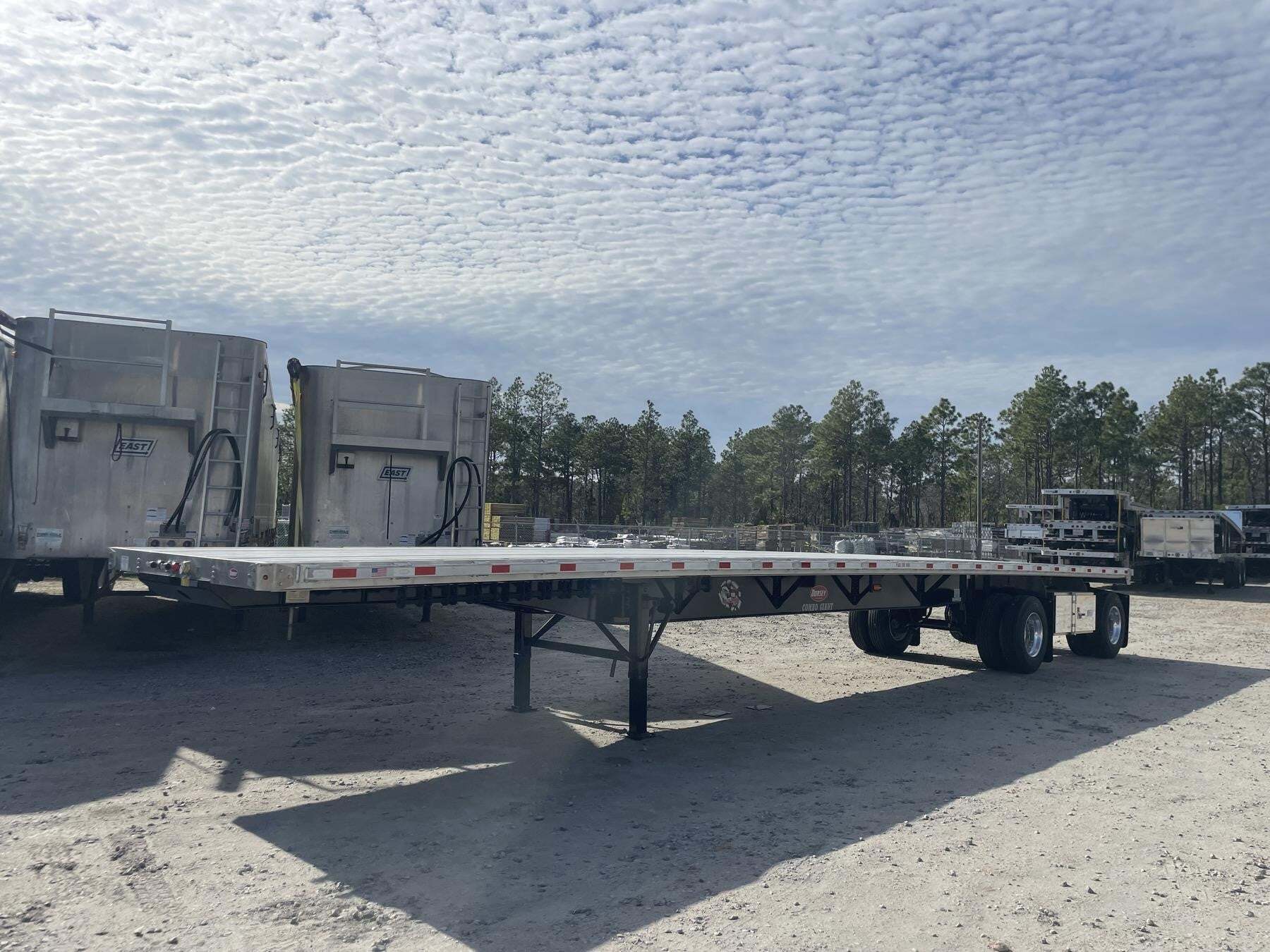 2024 DORSEY 48' X 102" X COMBO FLATBED in Wilmington, NC
