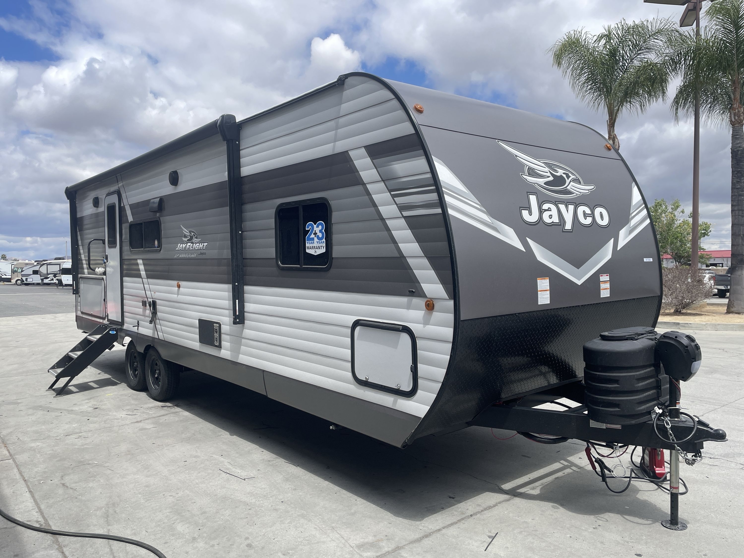 2027 Jayco JAY FLIGHT 263BHSW in menifee CA