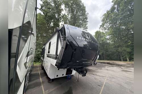 2027 Keystone MONTANA 3100RL in chelsea MI