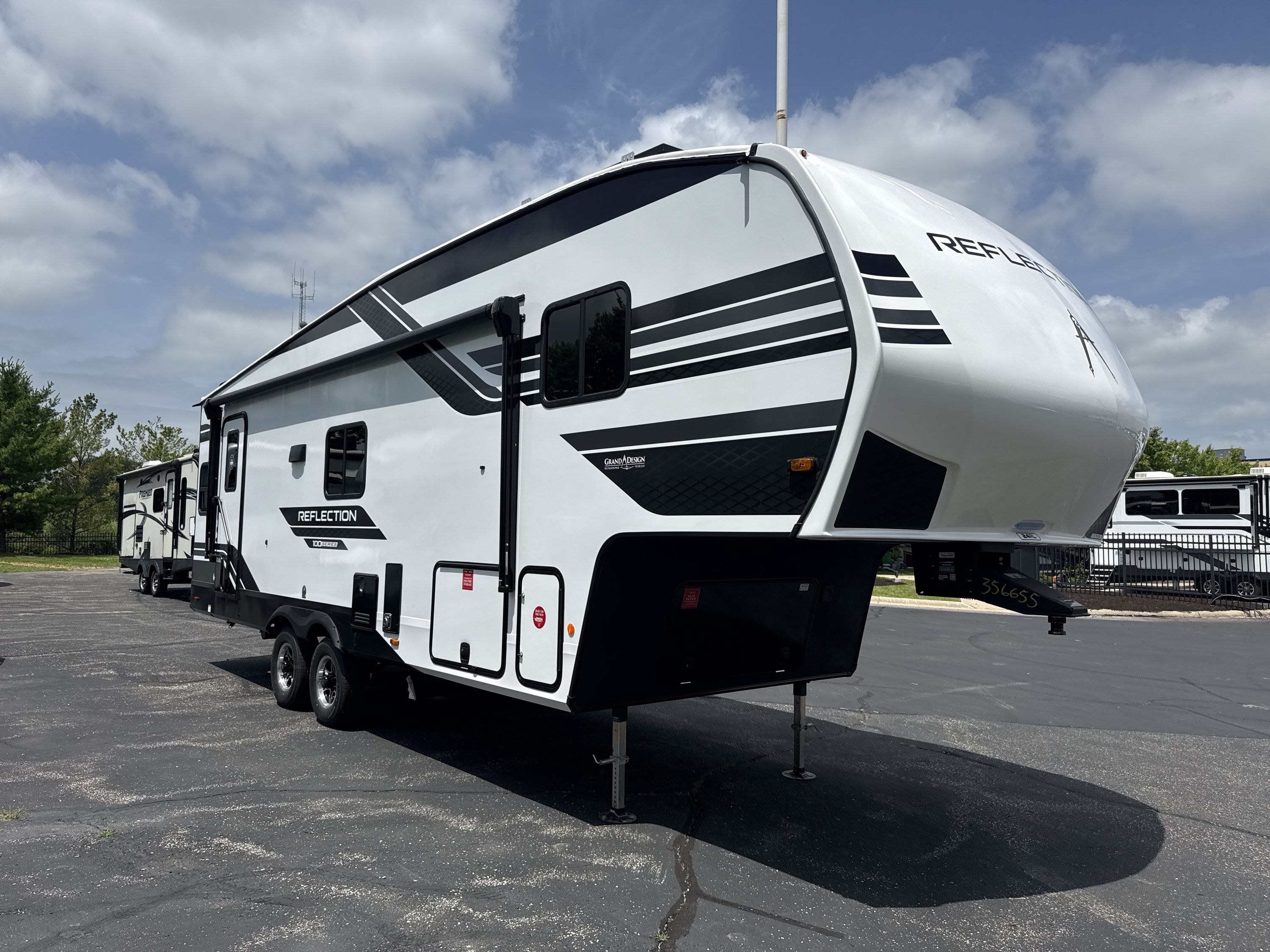 2027 Grand Design REFLECTION 100 SERIES 24RL in sturtevant WI