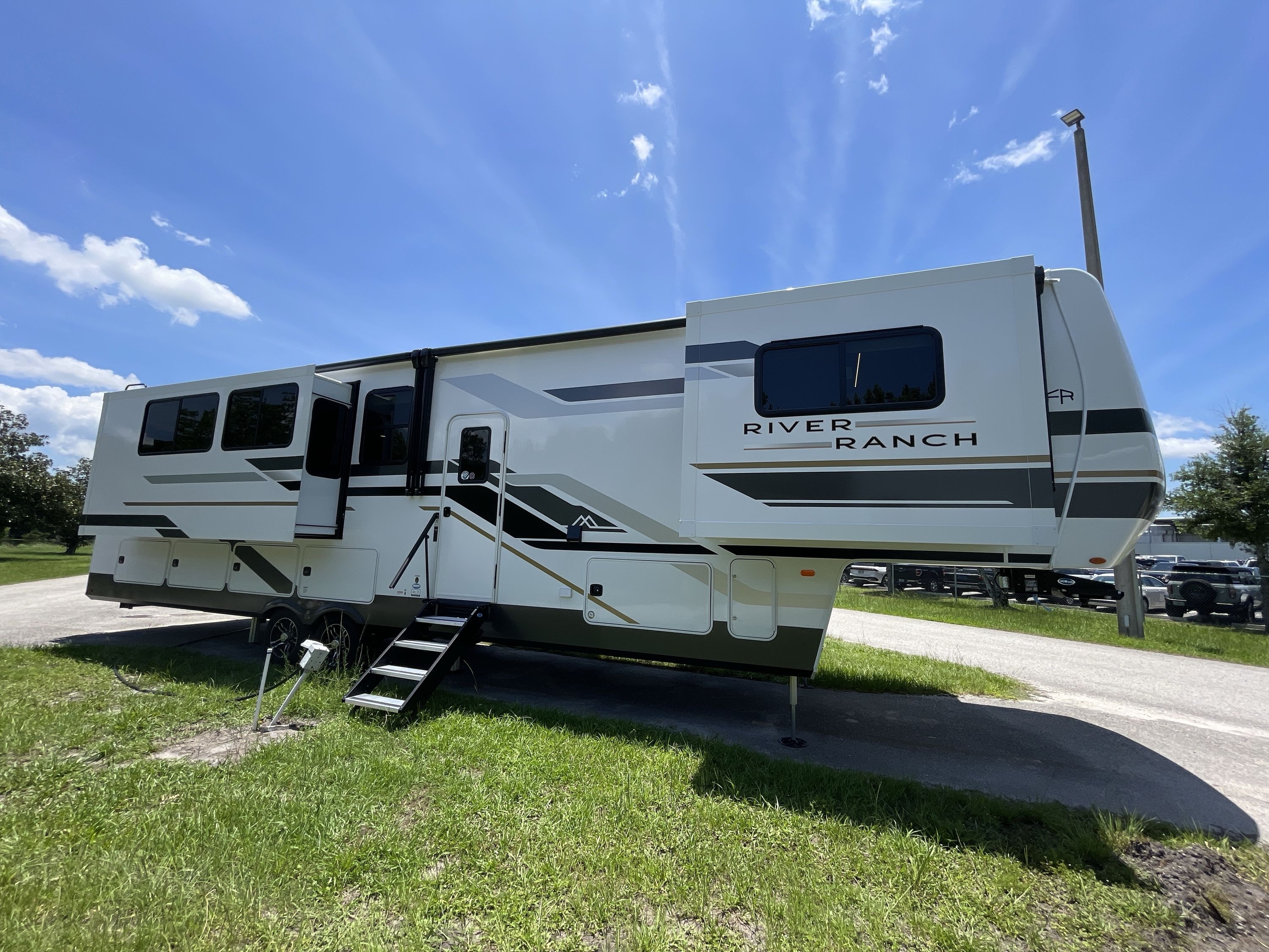 2027 Forest River RIVER RANCH 394RKL in st. augustine FL