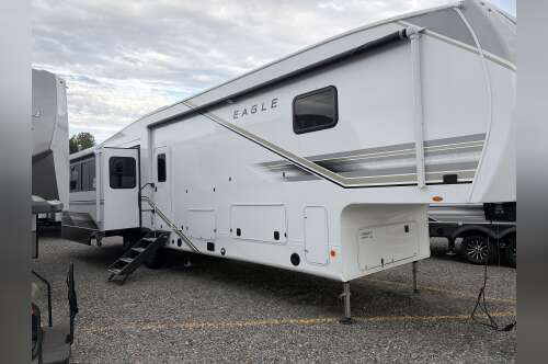2027 Jayco EAGLE 355MBQS in thornburg VA