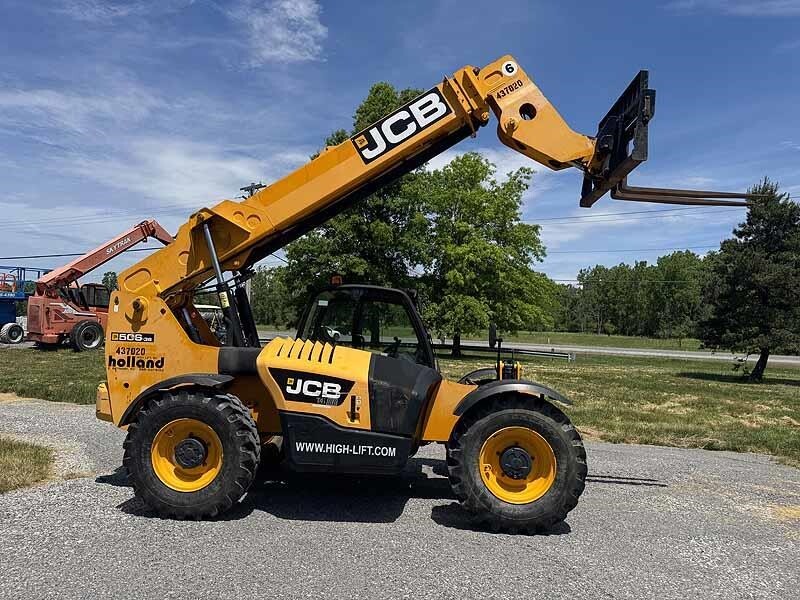 2015 JCB 506-36 in East Bethany, NY