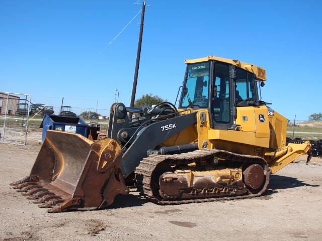 2015 DEERE 755K in Weatherford, TX