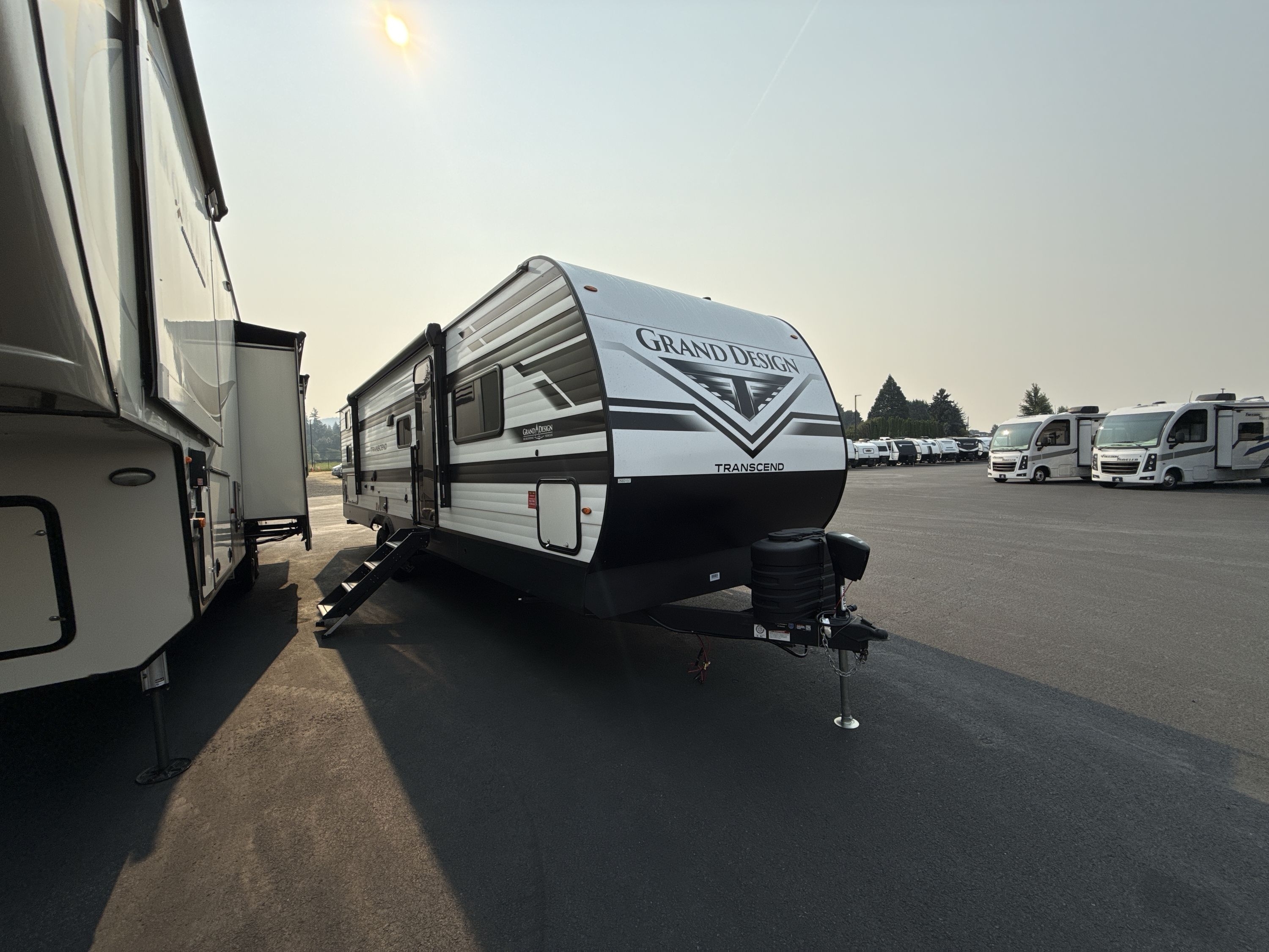 2027 Grand Design TRANSCEND 335BHT in woodland WA