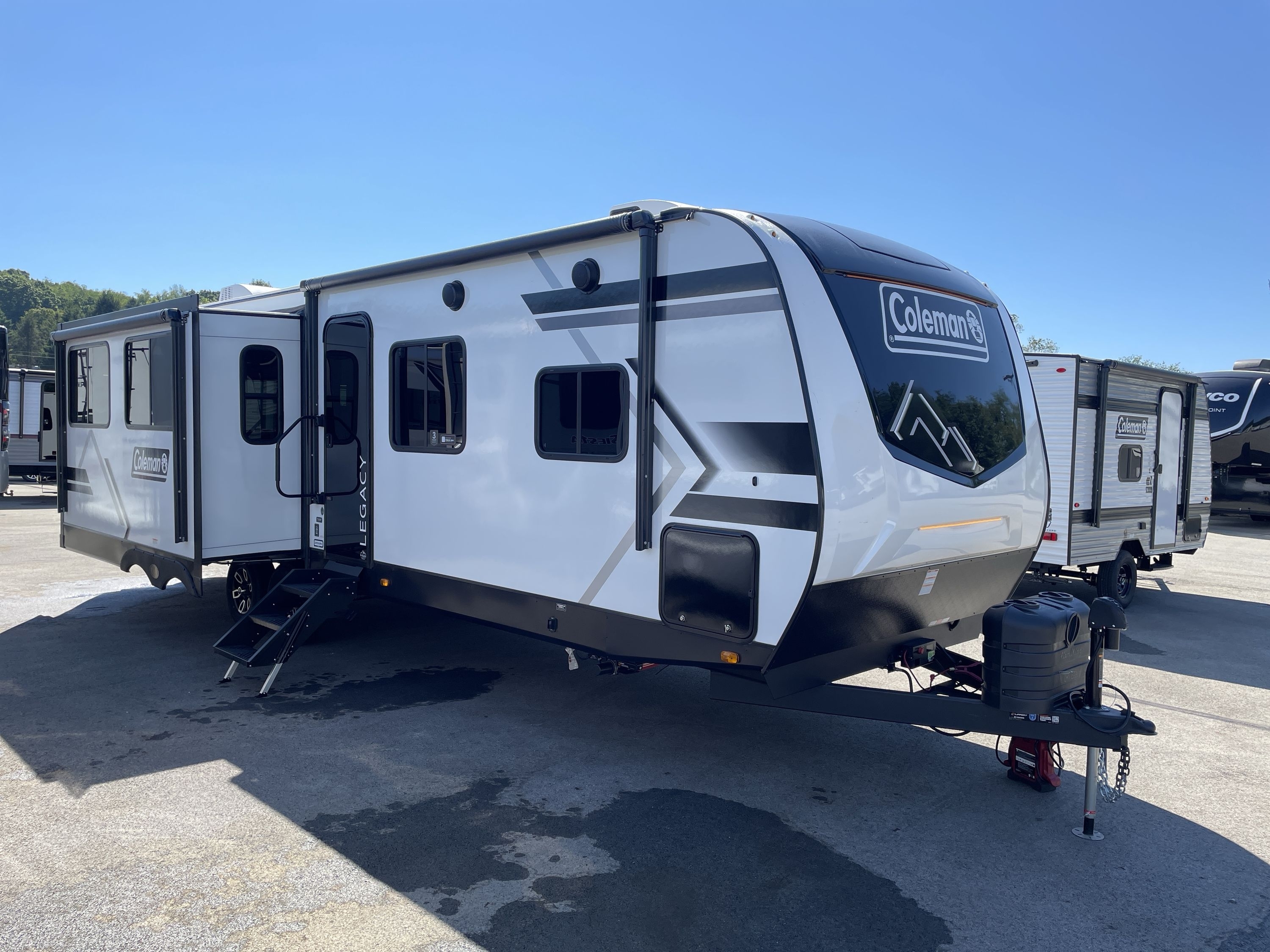 2027 Keystone COLEMAN LEGACY 2950RL in apollo PA