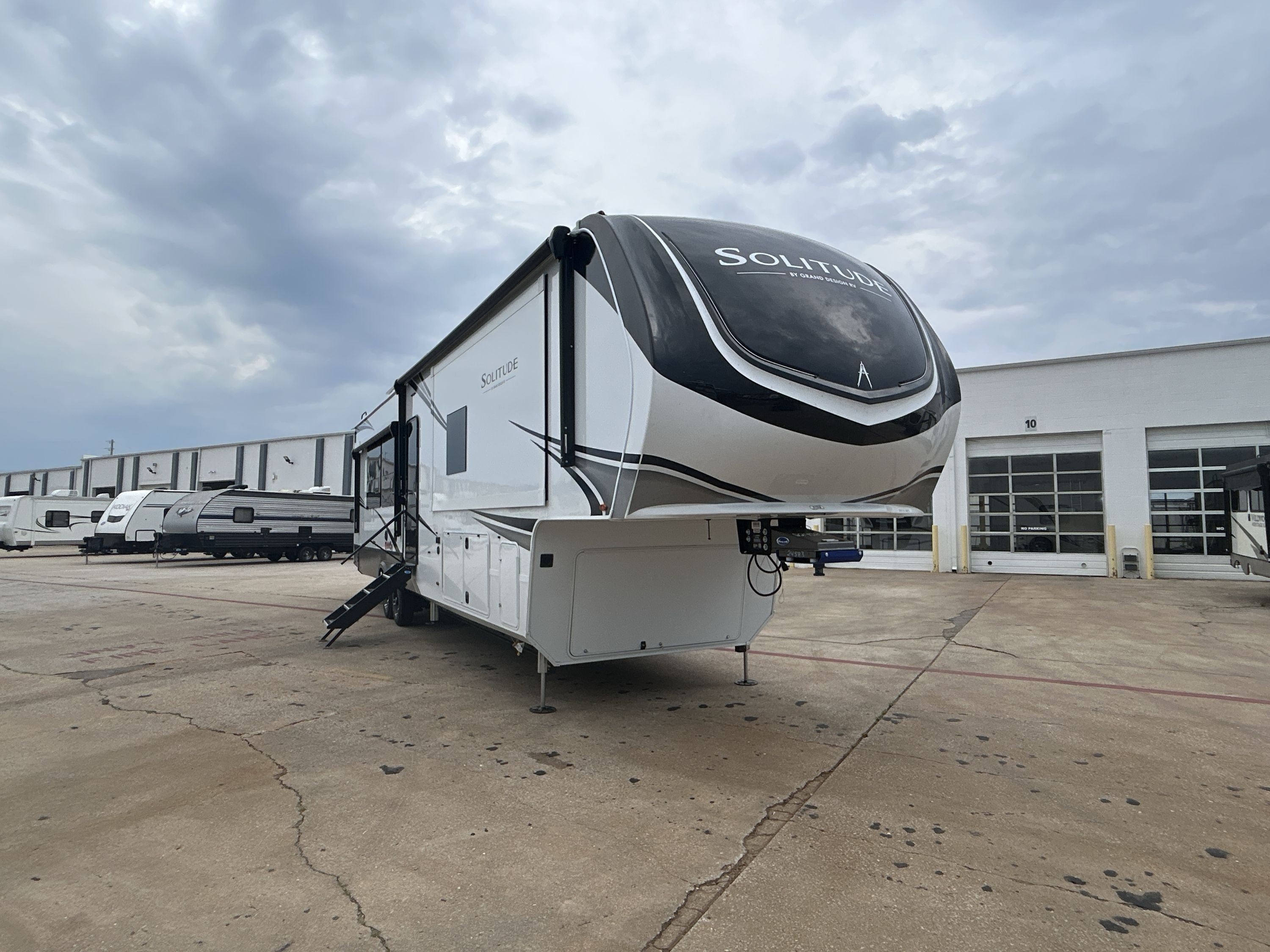 2027 Grand Design SOLITUDE 417KB in springfield MO