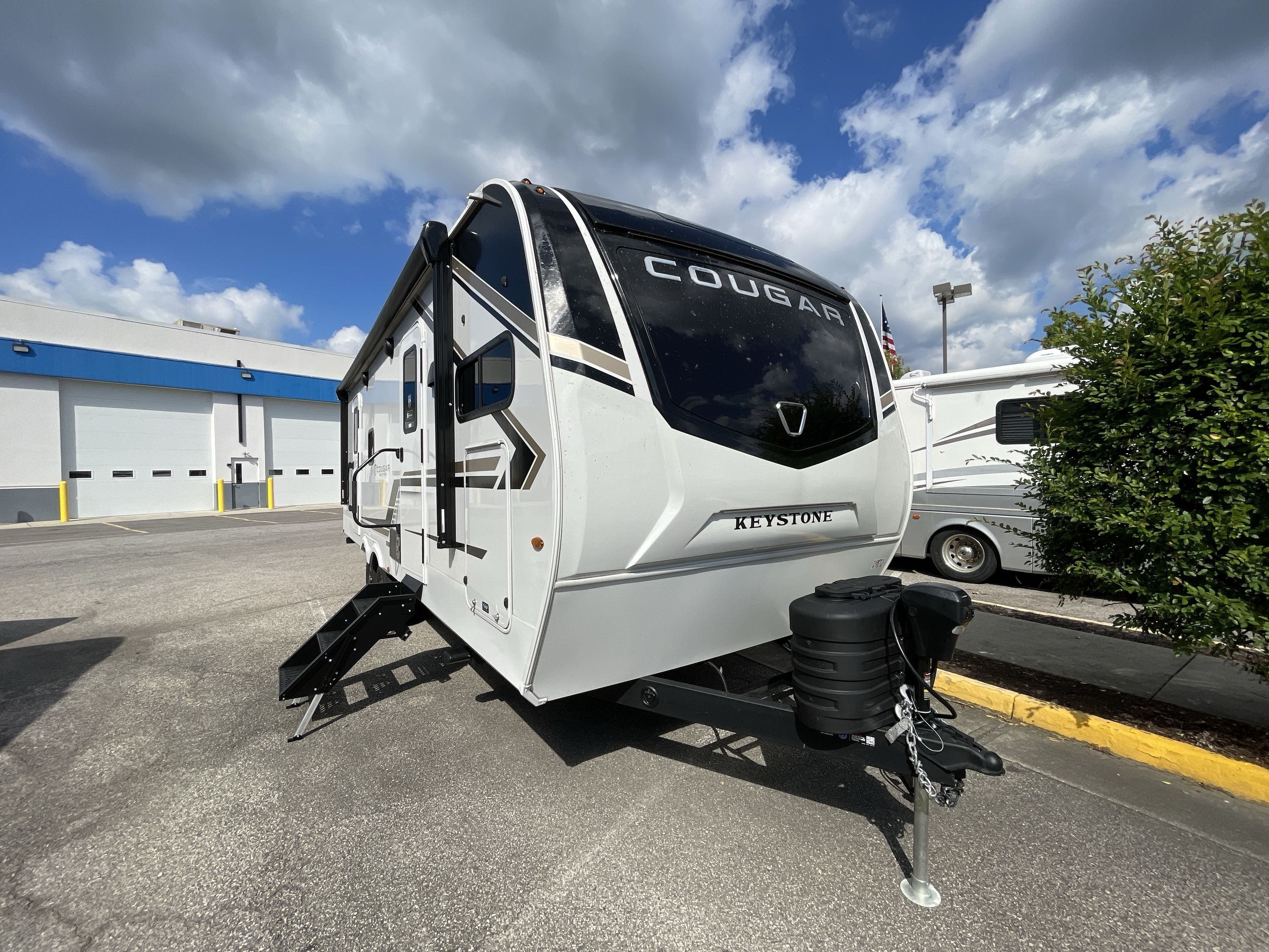 2027 Keystone COUGAR 25FKD in roanoke VA
