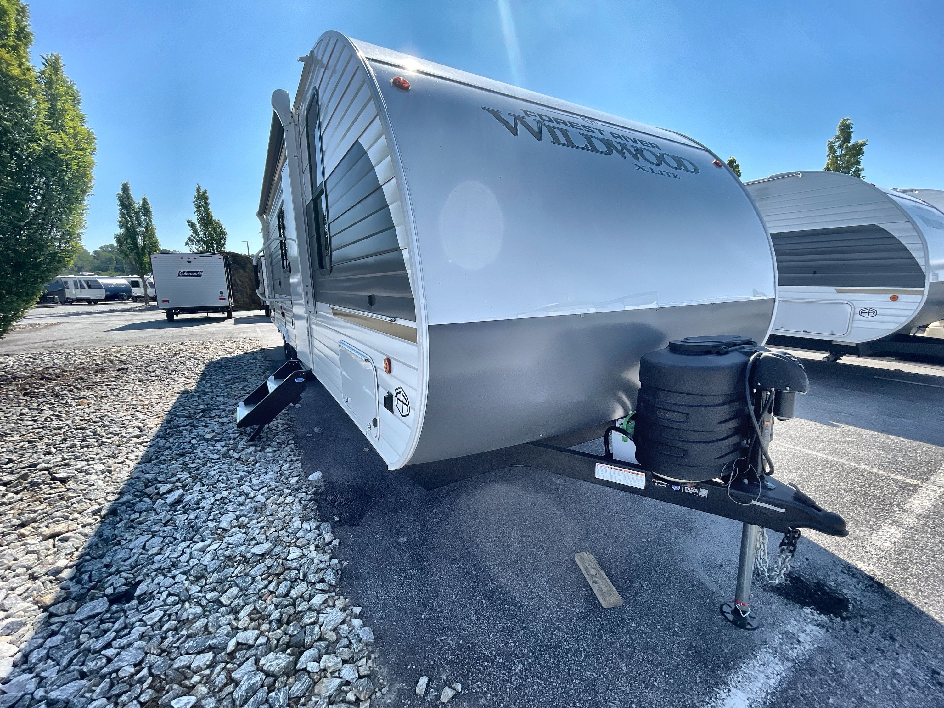 New 2027 Forest River Wildwood X-Lite 273QBXL For Sale in