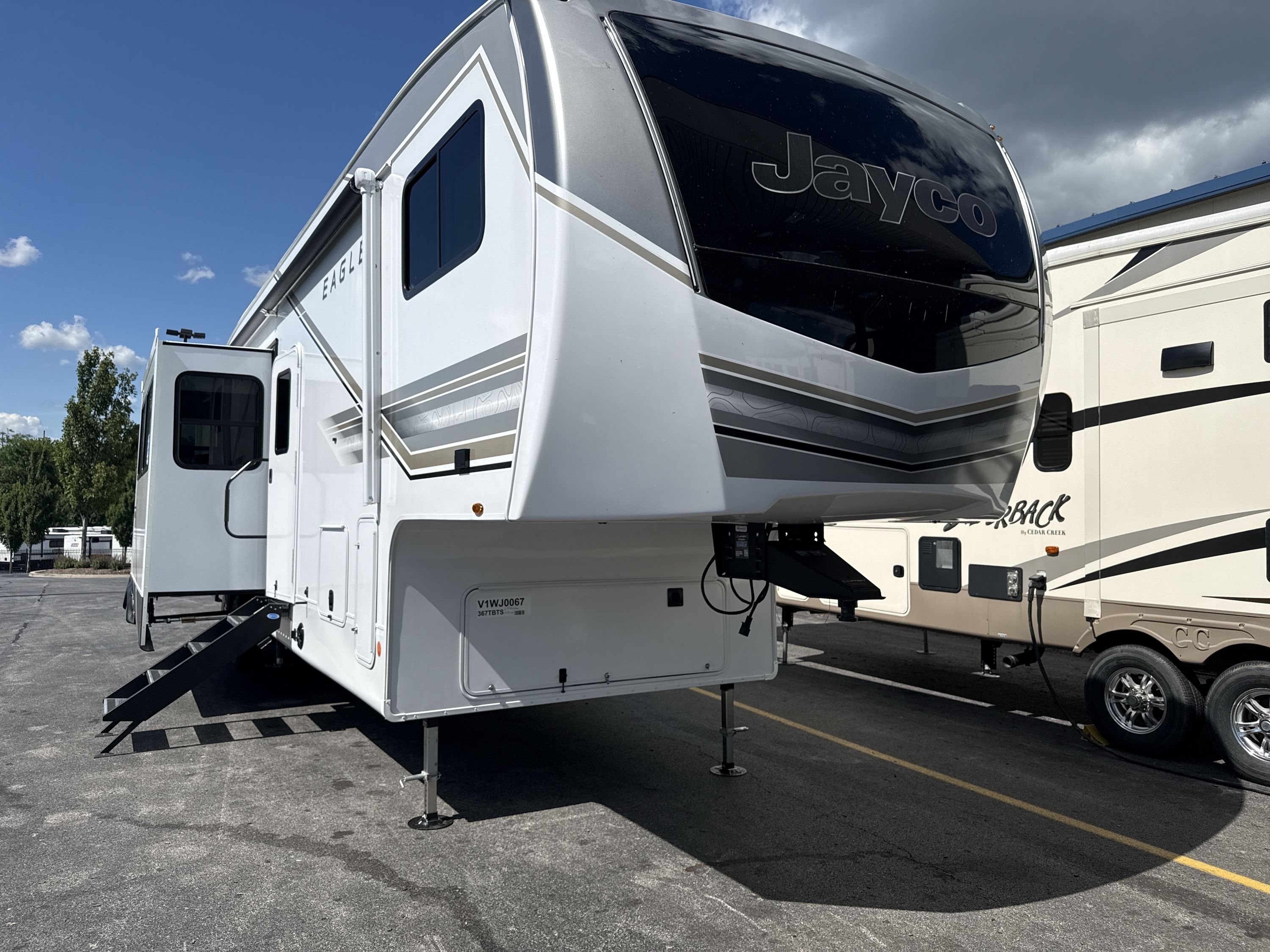 2027 Jayco EAGLE 367TBTS in georgetown KY