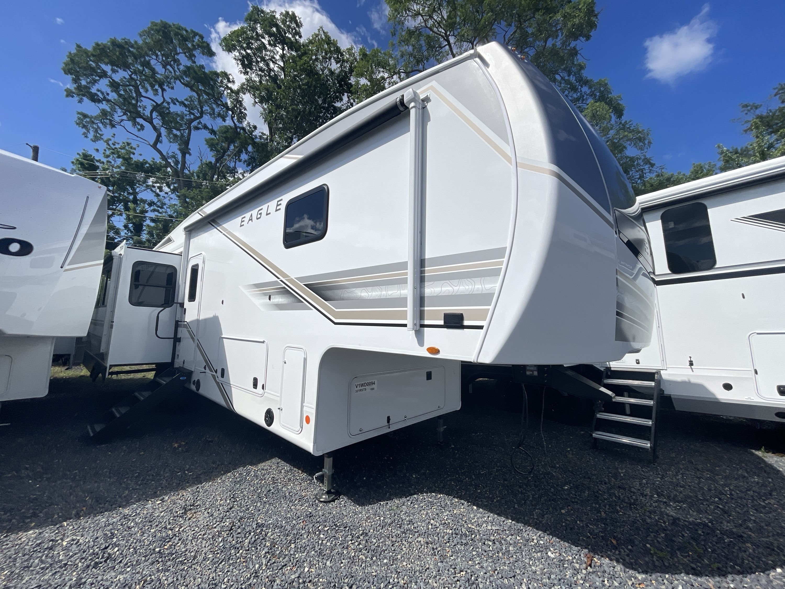 2027 Jayco EAGLE 321RSTS in lakewood NJ