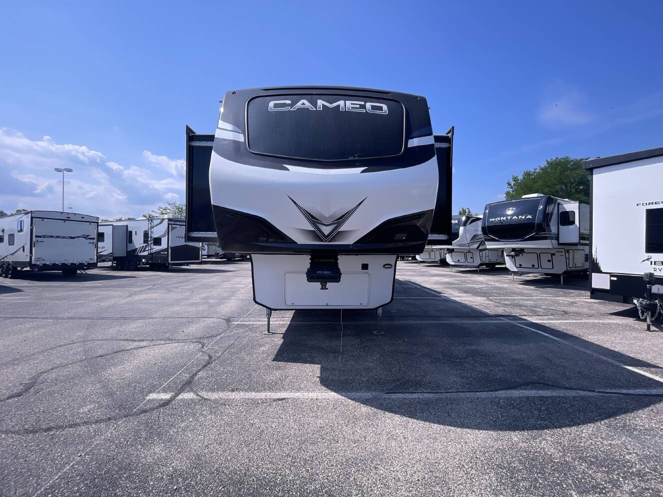 A photo of this 2023 Crossroads CAMEO 3701RL