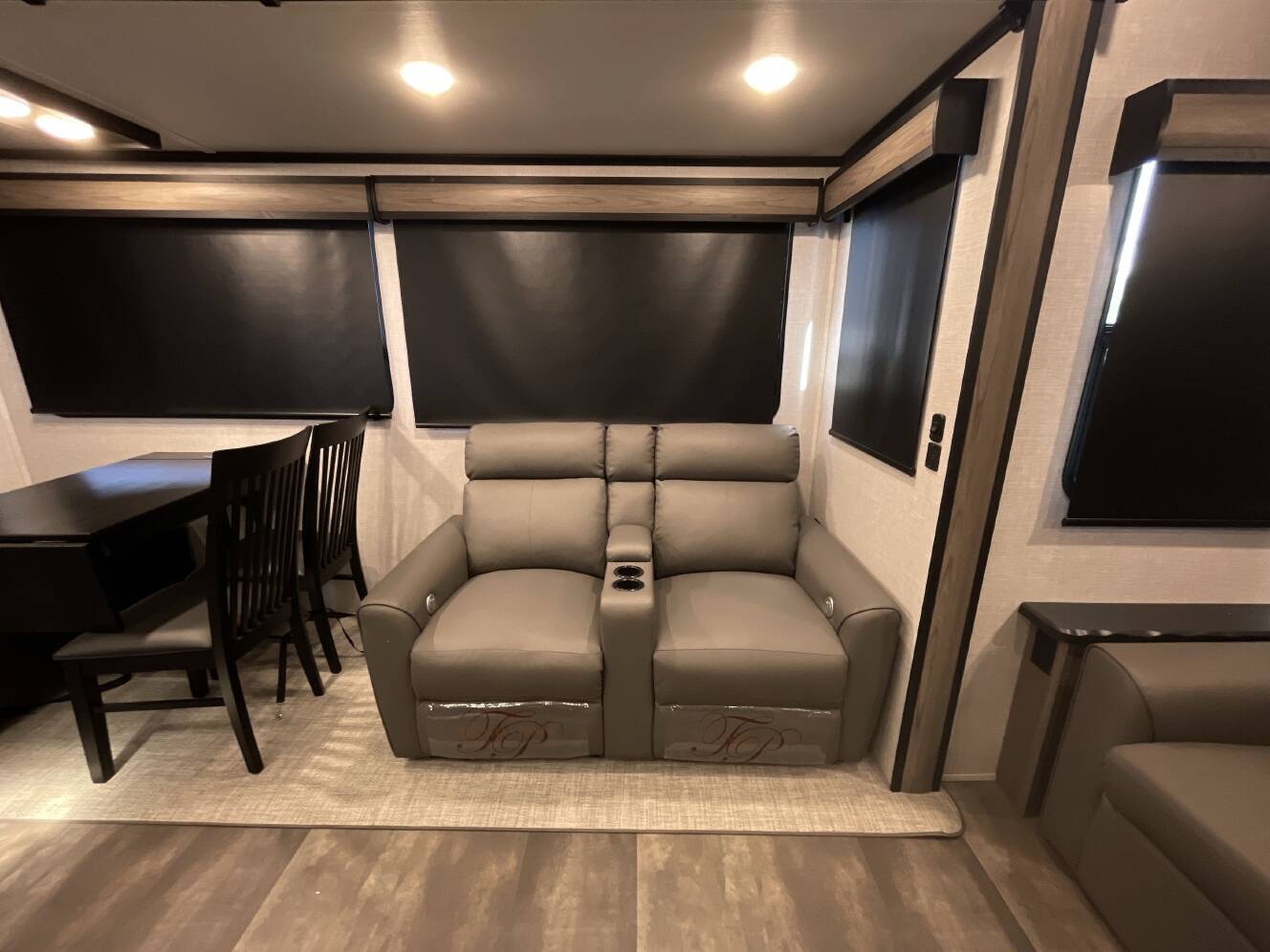 A photo of this 2023 Crossroads CAMEO 3701RL