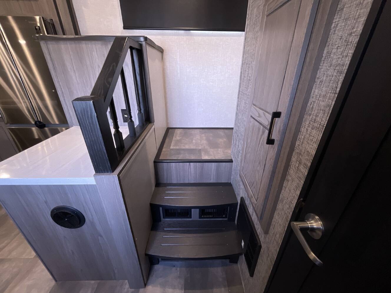 A photo of this 2023 Crossroads CAMEO 3701RL