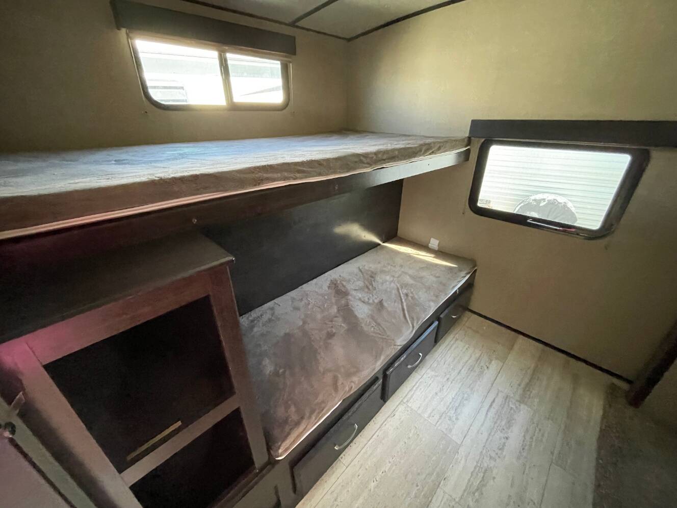 A photo of this 2018 Grand Design IMAGINE 3170BH