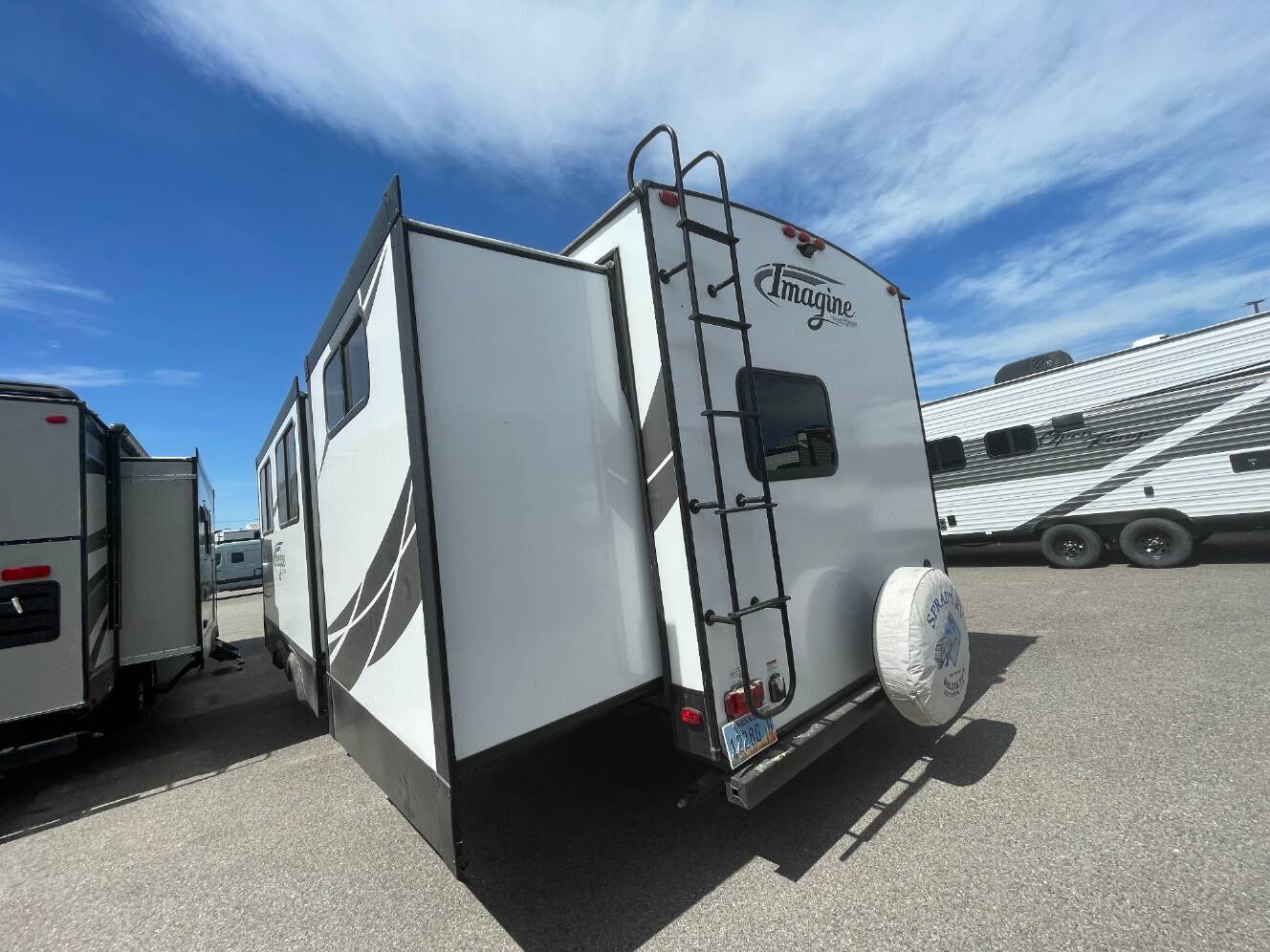 A photo of this 2018 Grand Design IMAGINE 3170BH