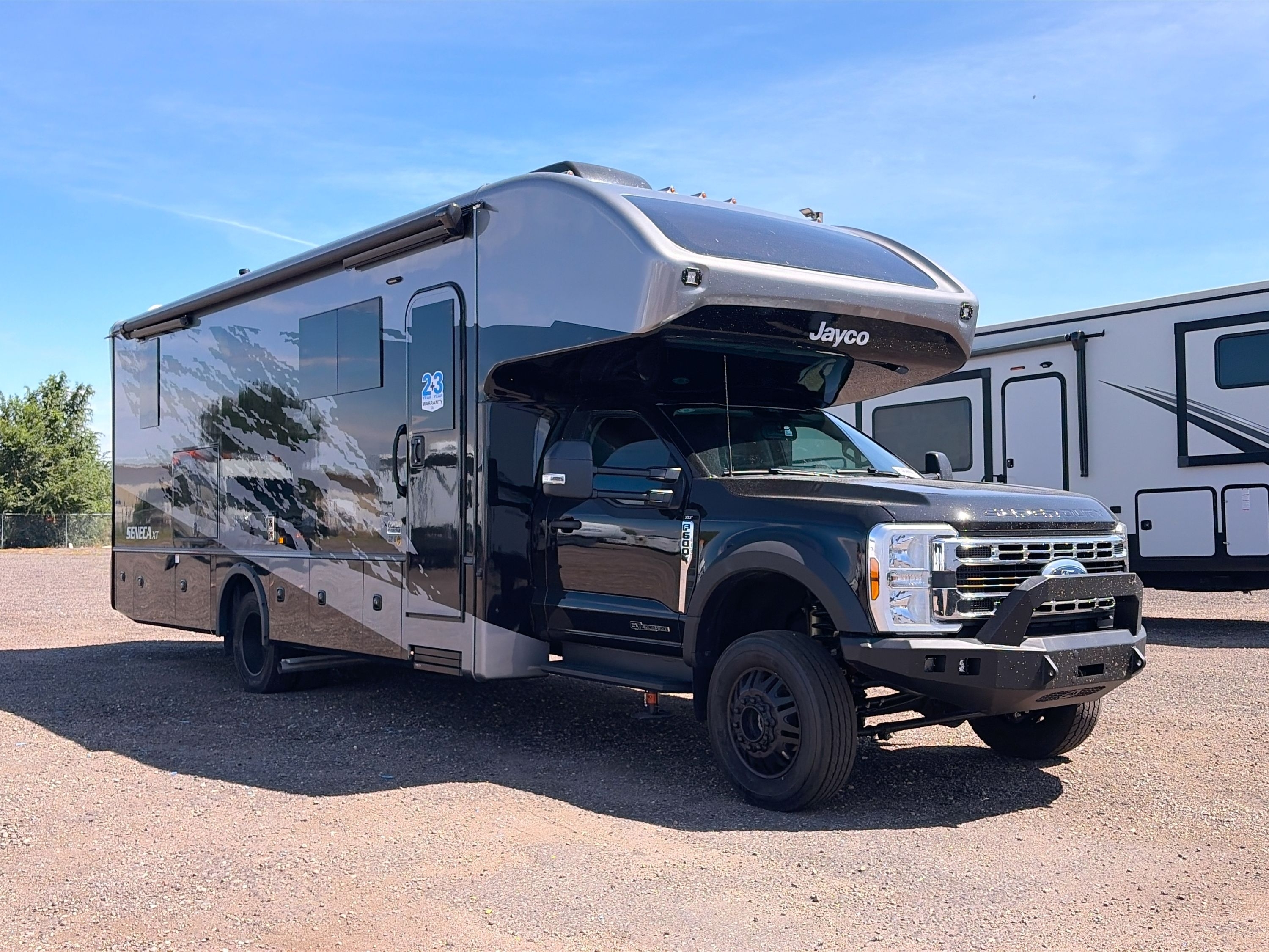 2027 Jayco SENECA XT 32U in longmont CO