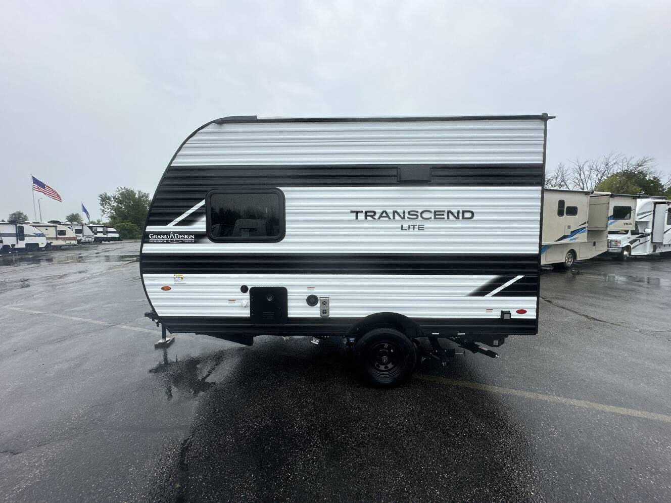 A photo of this 2027 Grand Design TRANSCEND LITE 121RBL