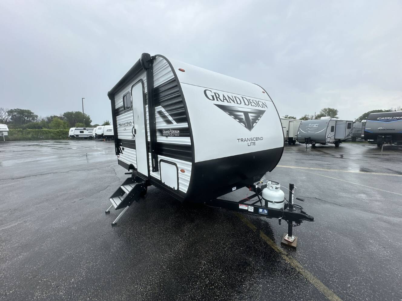 A photo of this 2027 Grand Design TRANSCEND LITE 121RBL