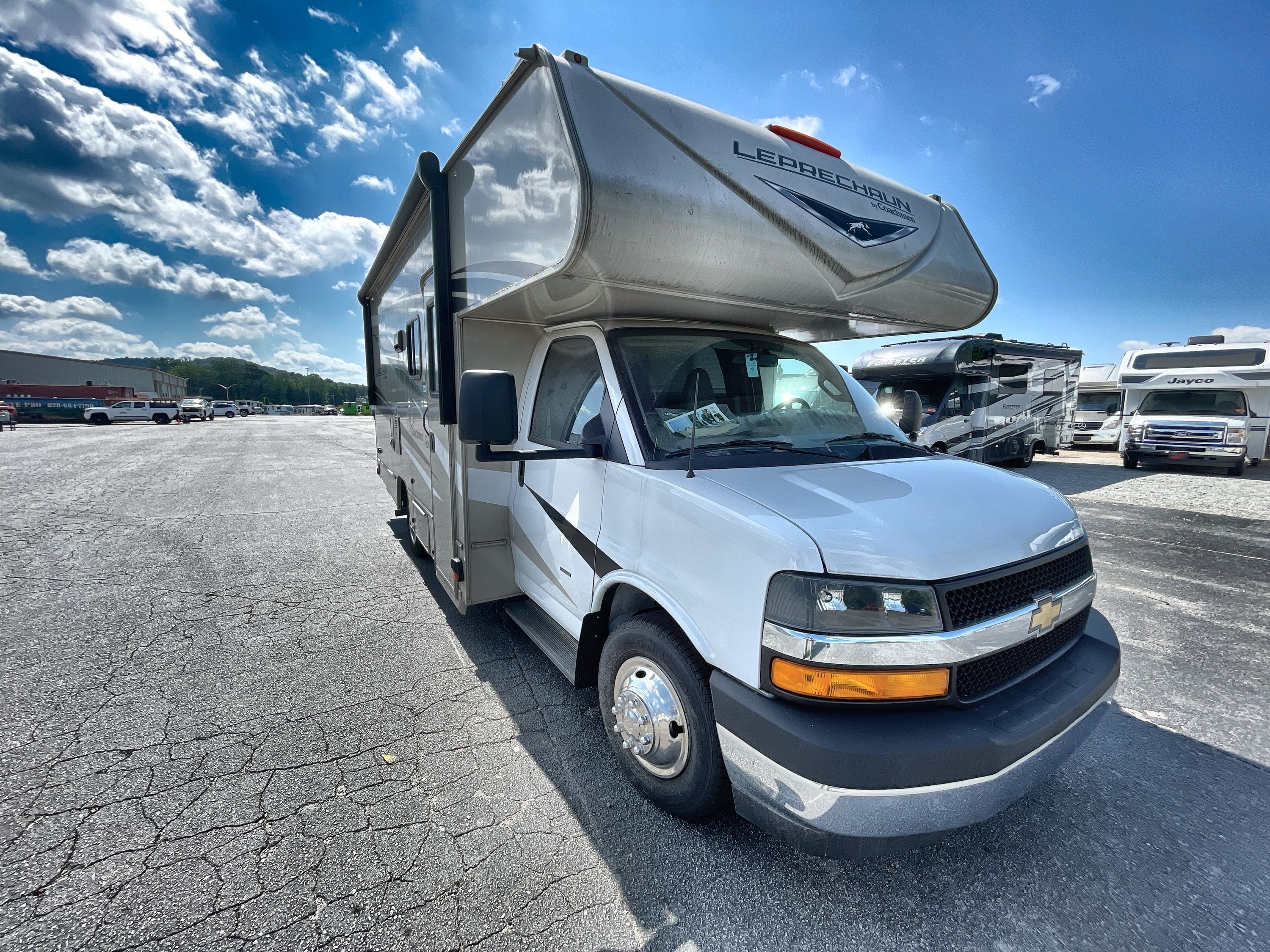 2023 Coachmen LEPRECHAUN 220XGC RV