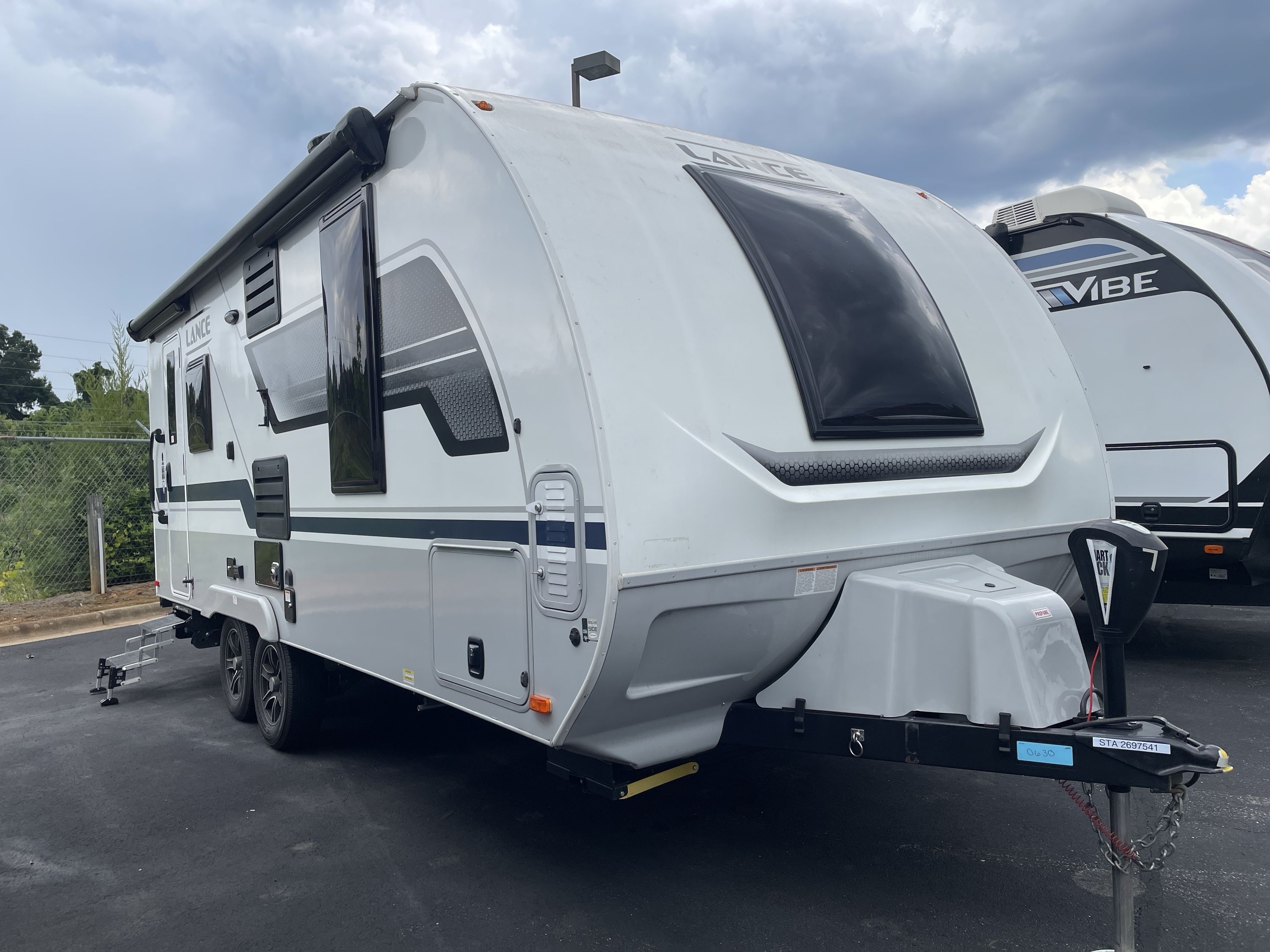 2022 Lance LANCE 1995 RV