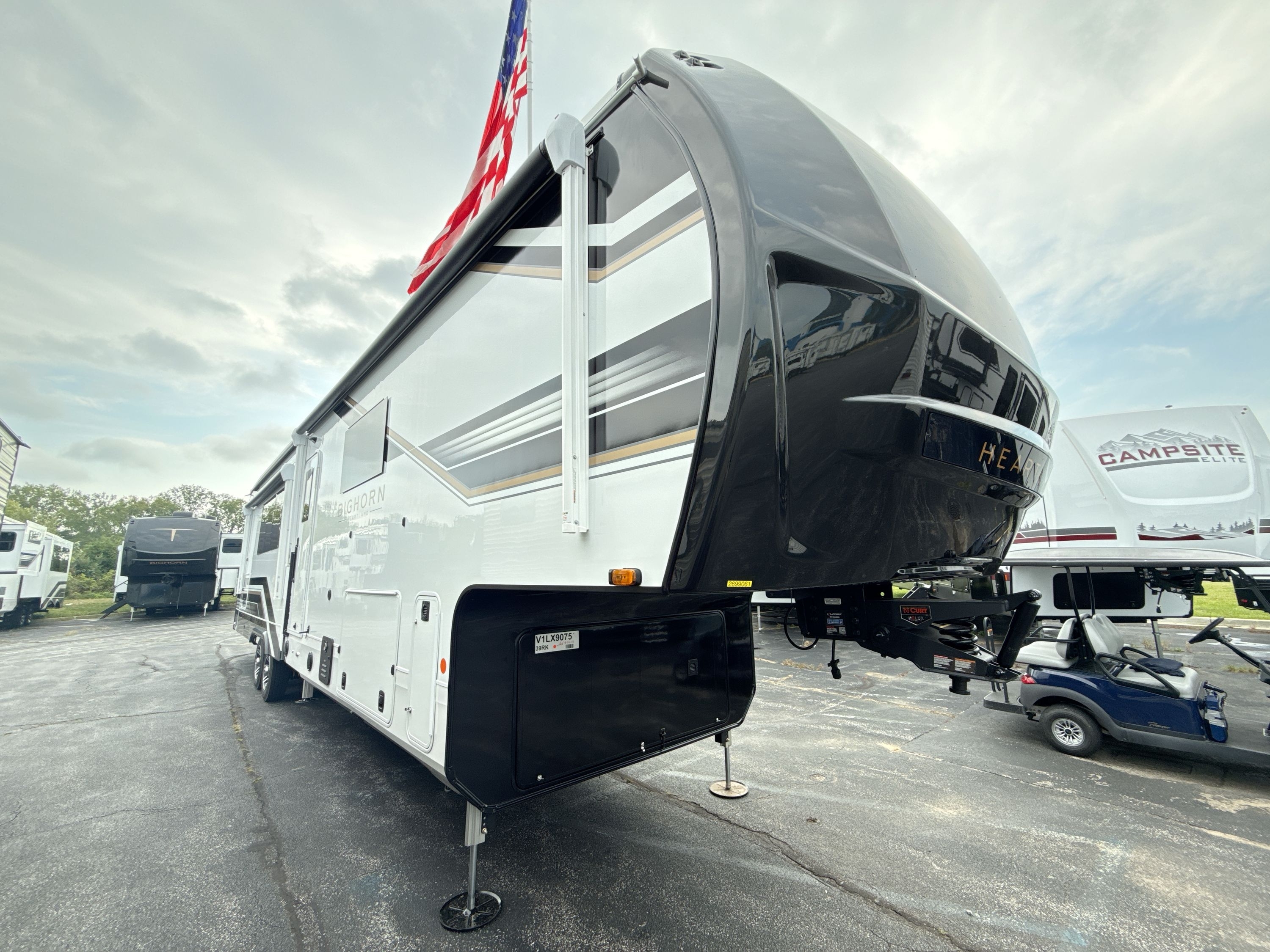 2027 Heartland BIGHORN 39RK in birch run MI
